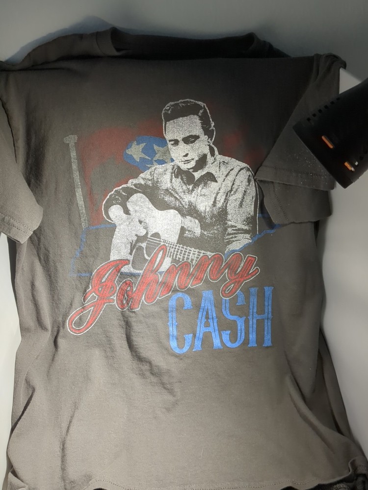 Johnny Cash T-shirt. Size M