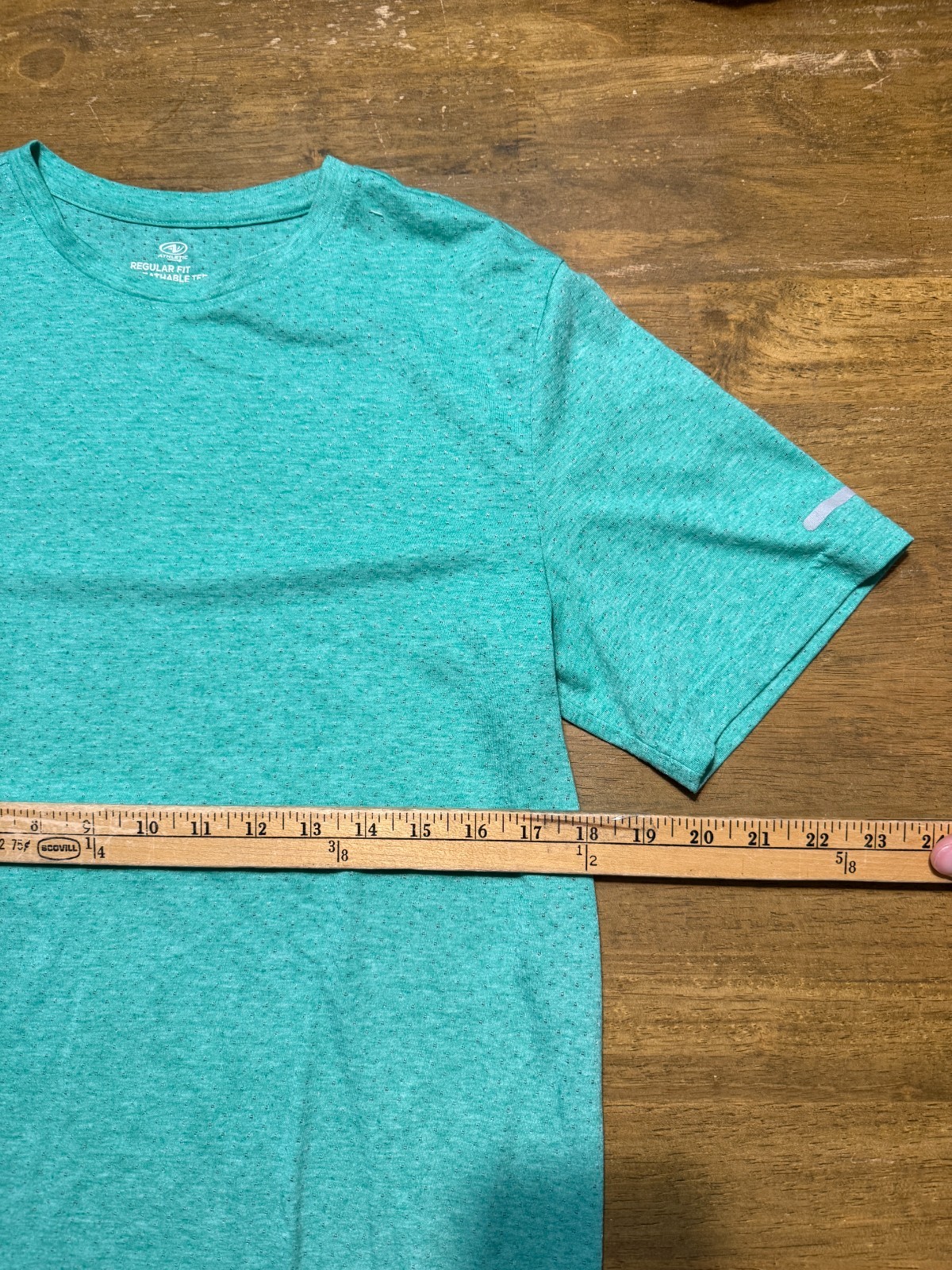 Athletic Works Shirt, Men's Size Small, Green Regular Fit Athletic Wear Shirt gallery