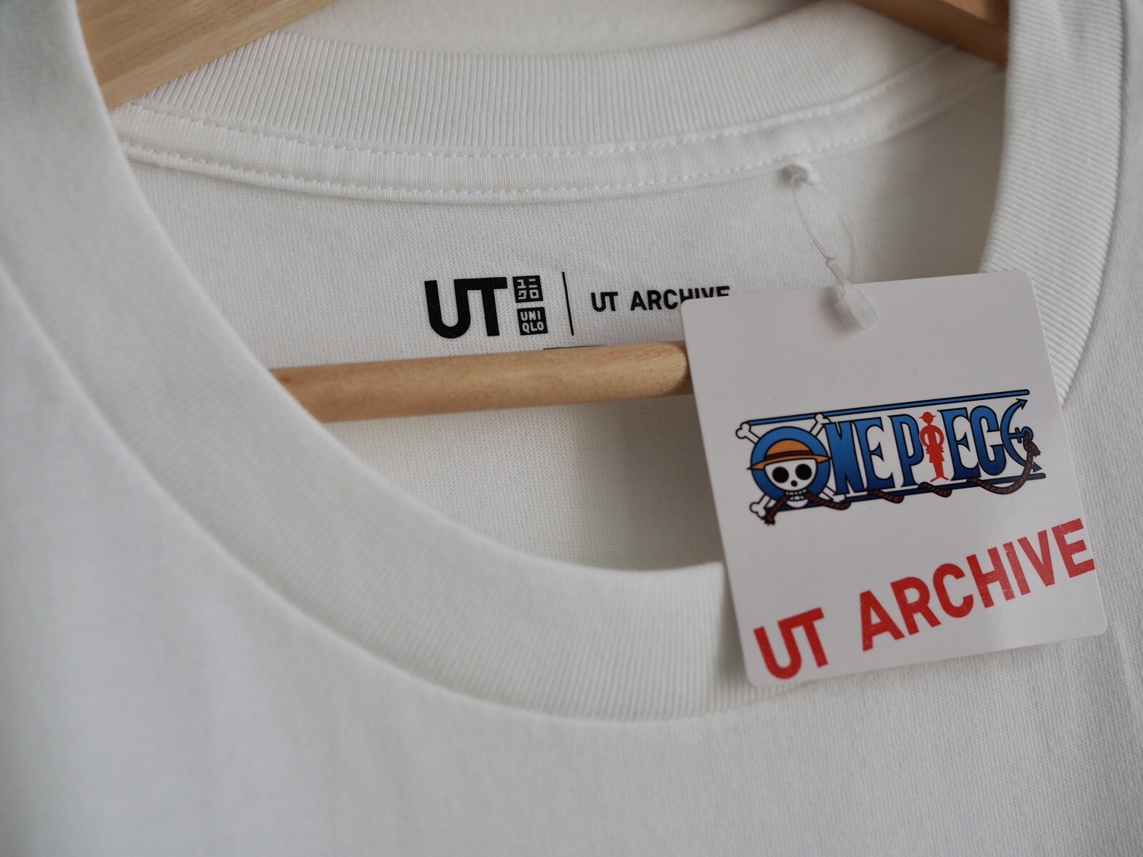 One Piece Monkey D. Luffy straw hat crew King of Pirates Uniqlo streetwear gallery