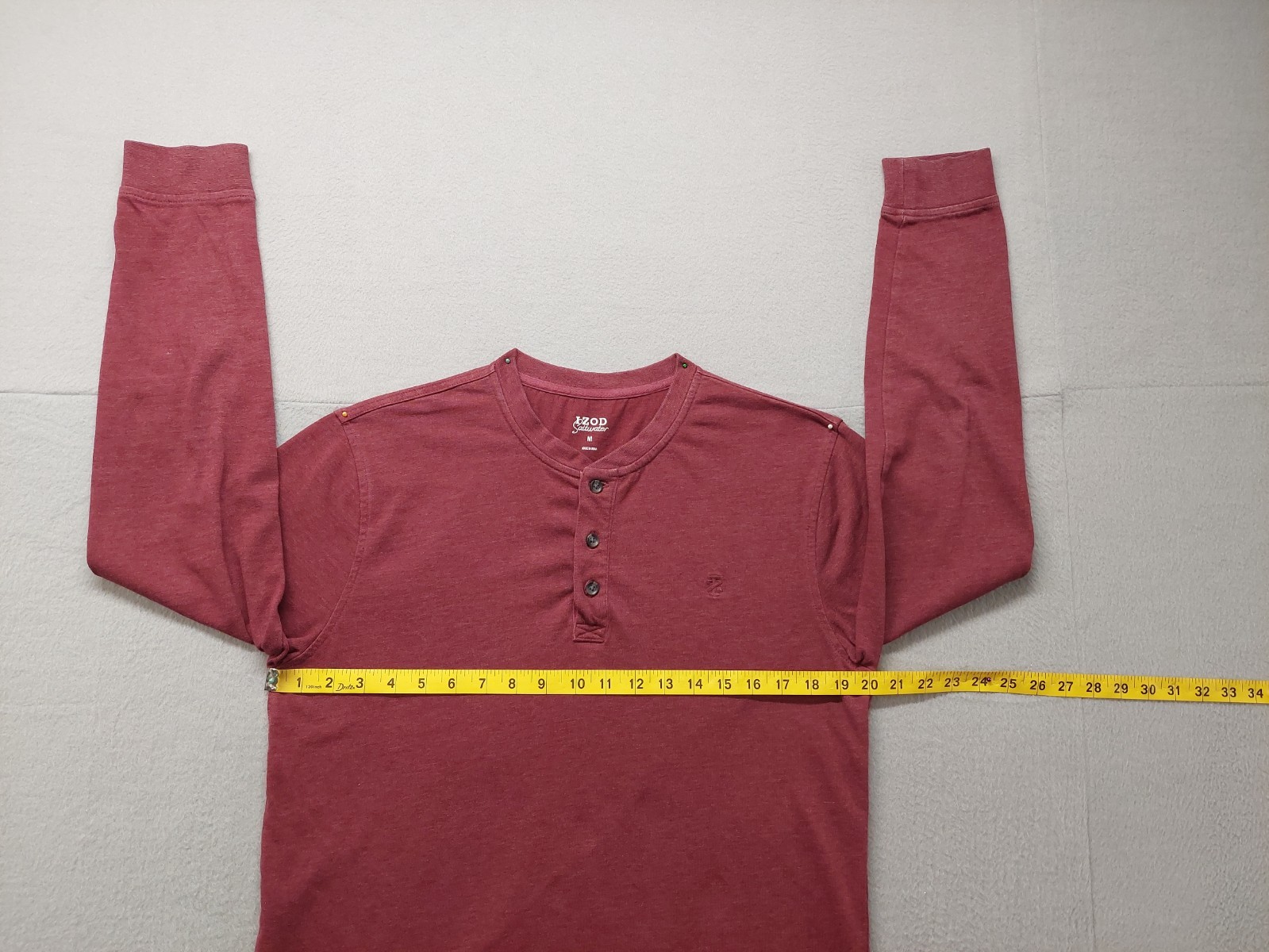 Izod Saltwater Men T Shirt M Oxblood Long Sleeve Crew Neck Button Logo Casual gallery