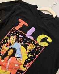 TLC Tboz Left Eye Chilli Unisex M Graphic Tshirt Y2K Music Official Ooooooh Tip