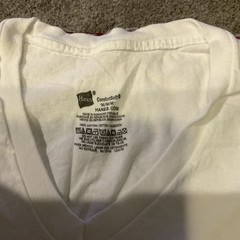 Hanes Comfort Soft Tagless White Undershirt V-Neck T-Shirts Size Med New