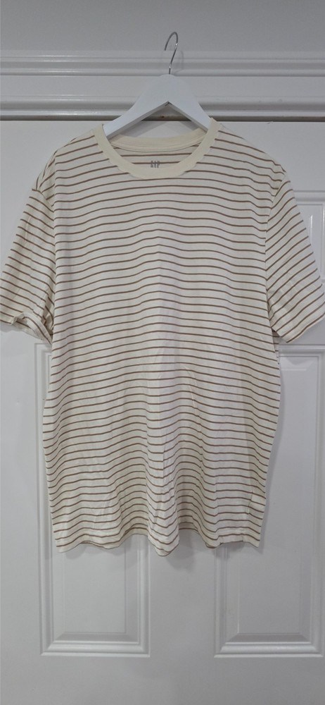 Gap Tee