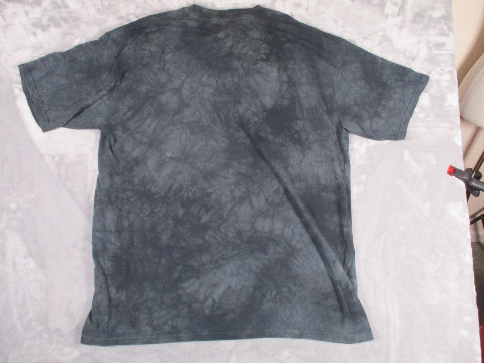 The Mountain Cougar Mountain Lion Blue Tie Dye T Shirt XL Colin Bogle Art Y2K gallery