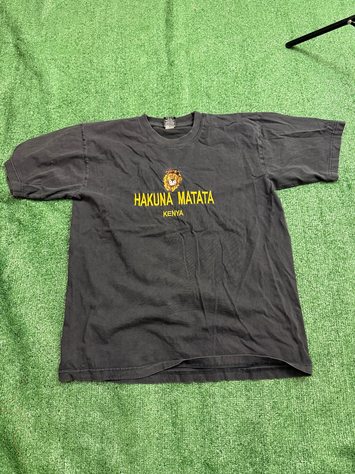 Vintage Kenya T Shirt Embroidered Spellout Logo Lion Animal Nature Travel XL gallery