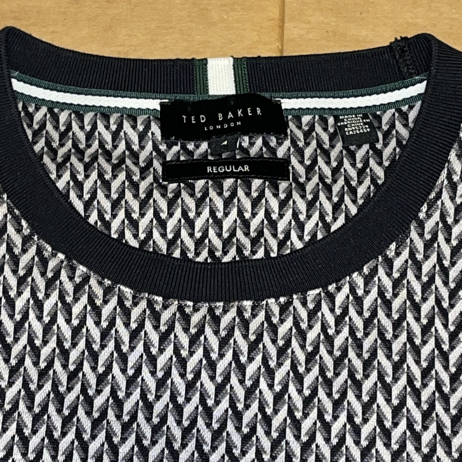 Ted Baker London Finity Jacquard T-Shirt Cotton Size 4 Regular gallery