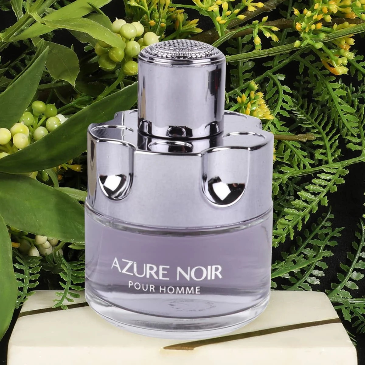 Azure Noir Spray