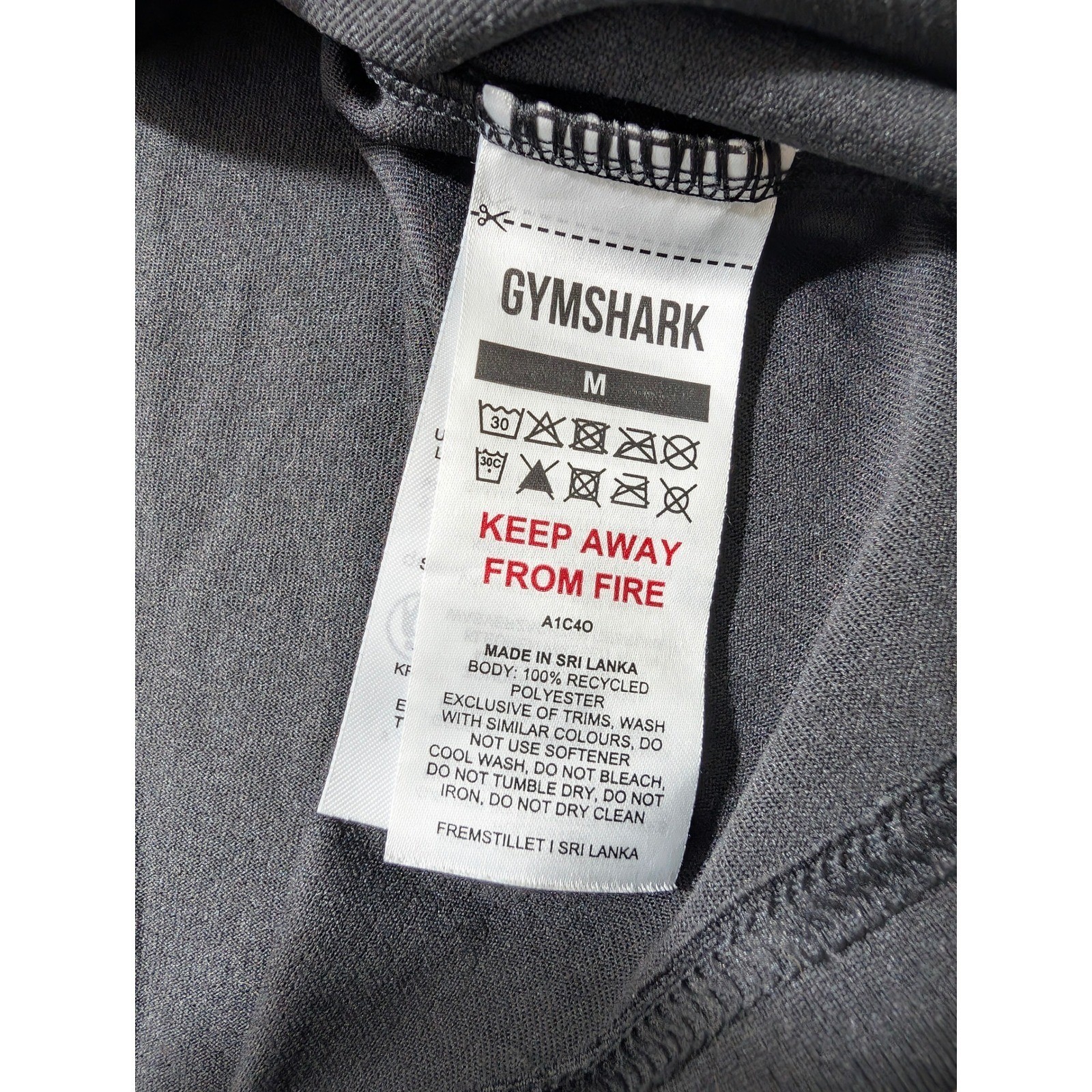 NEW Gymshark Training T-Shirt Mens Med Black Recycled Polyester Performance Tee gallery