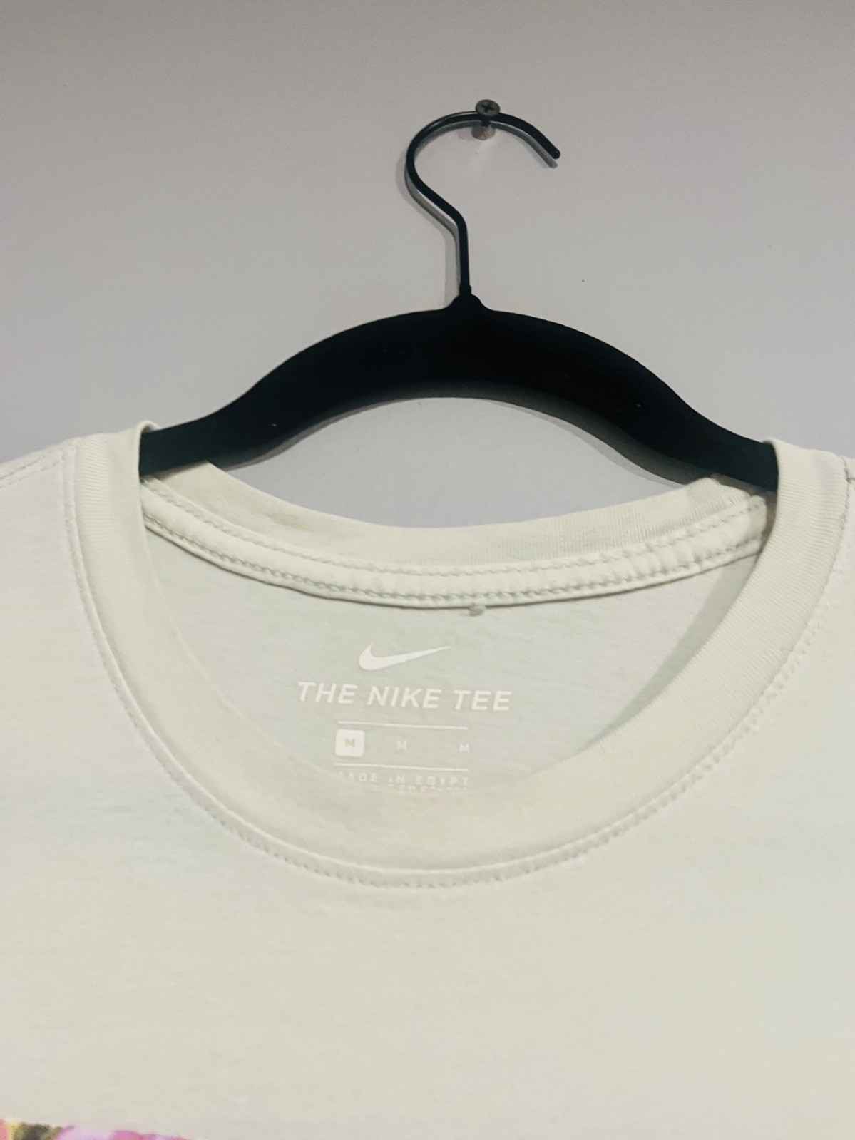 Nike Air Shirt Mens Medium White Mountain Photo The Nike Tee Crew Neck Casual gallery