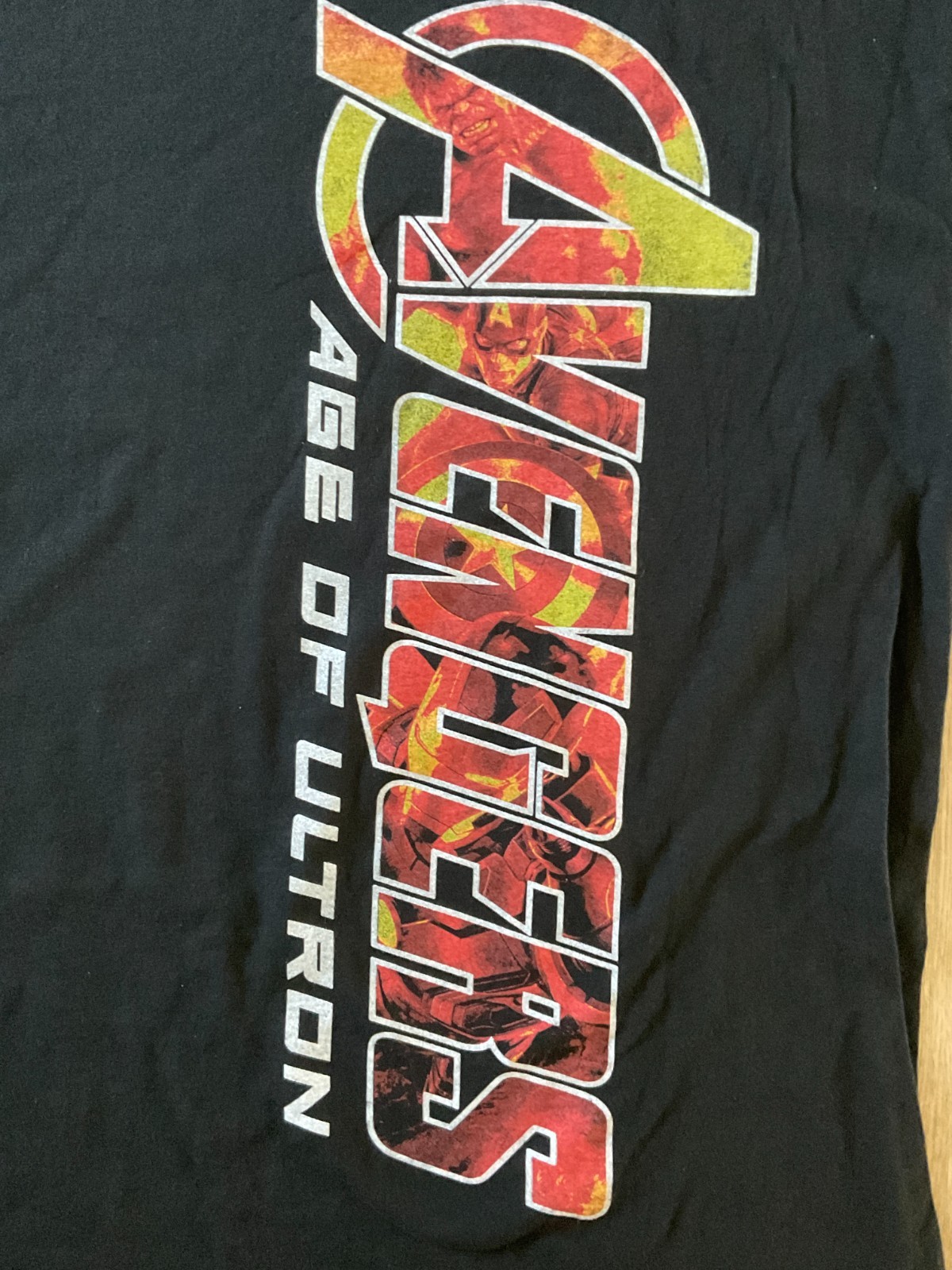 Avengers Age Of Ultron Short Sleeve XL T-Shirt Marvel Comics Movie Characters gallery