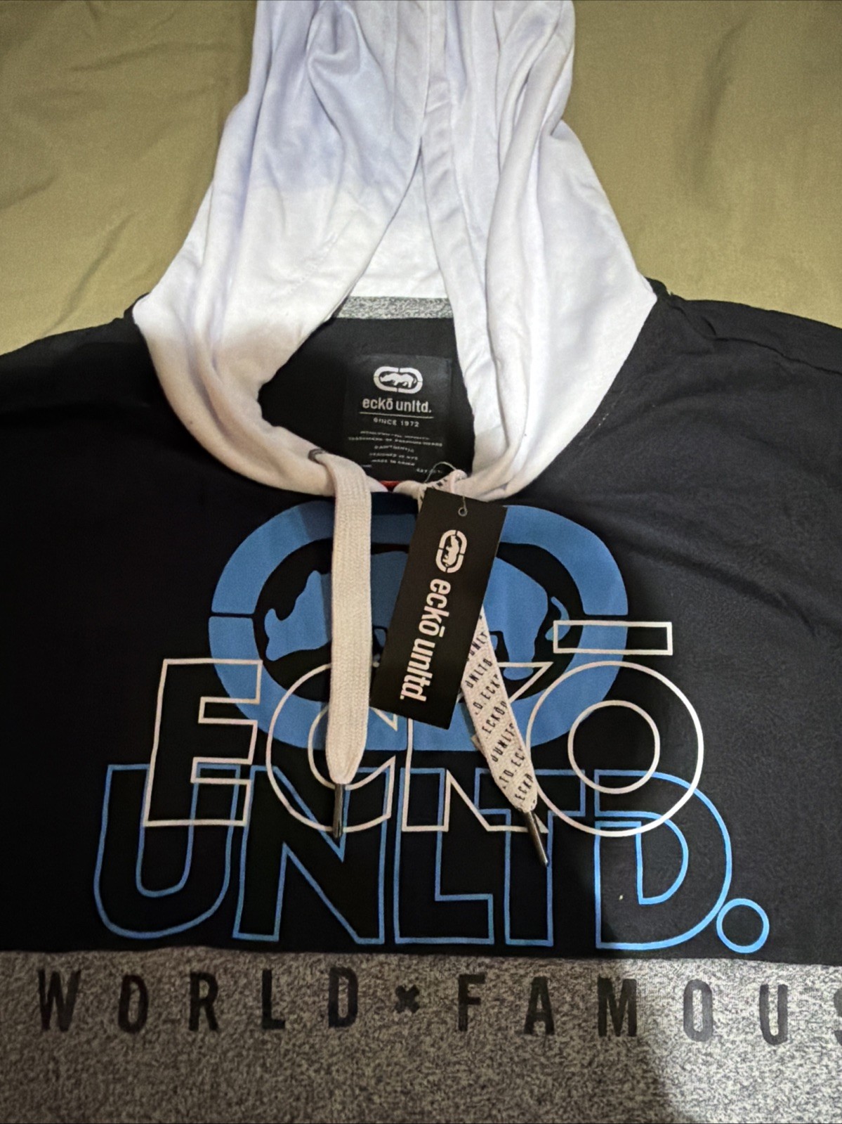 Ecko Unltd Shirt Mens small Grey Hooded Short Sleeve Kangaroo Pocket NWT gallery