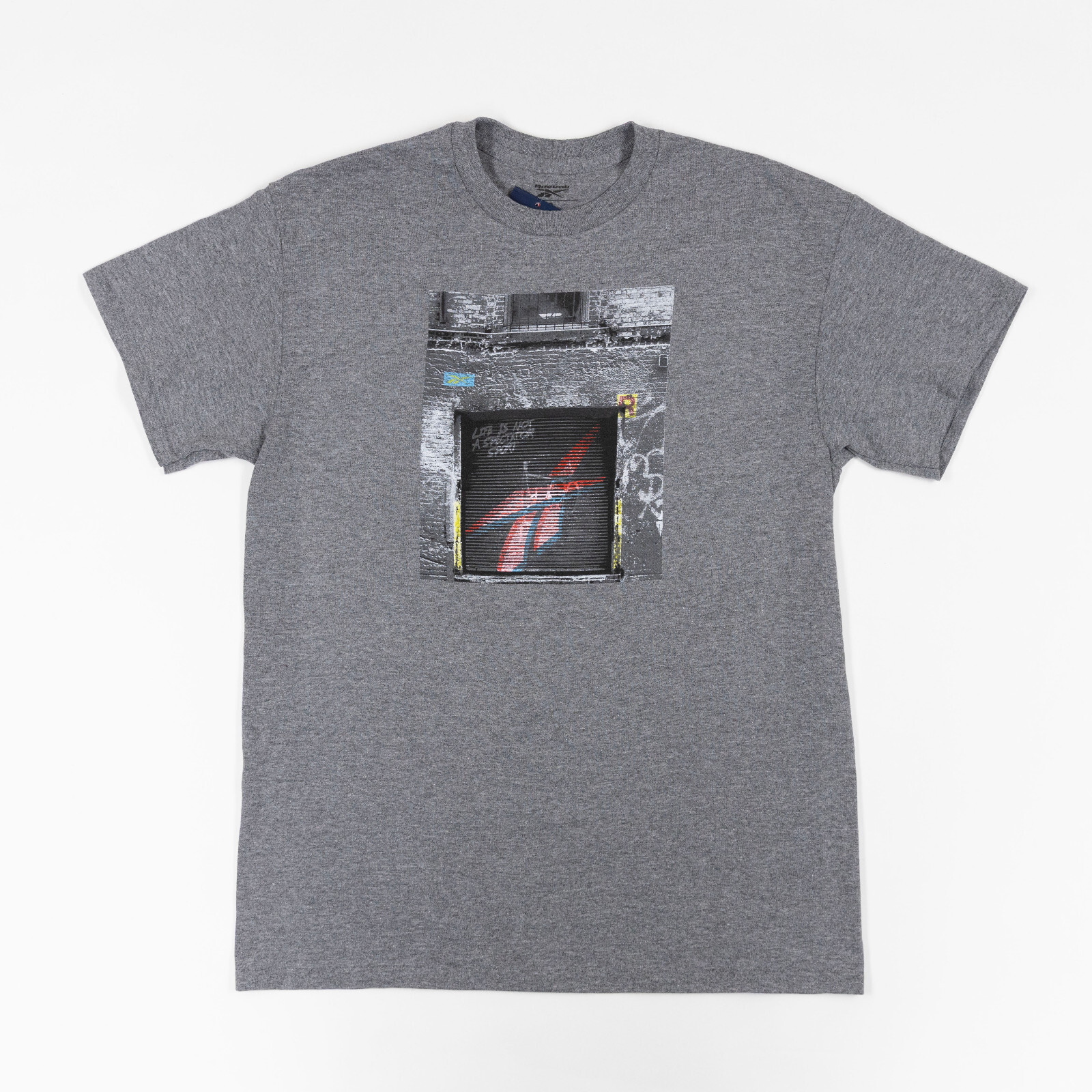 Reebok Men Logo Graphic T-Shirt Dark Gray Size L gallery