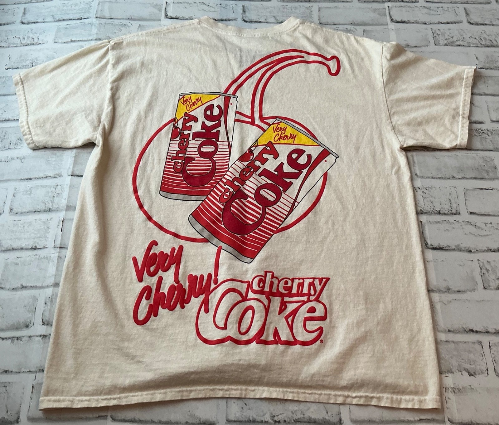 Very Cherry Coke Graphic Shirt Mens Large White gallery