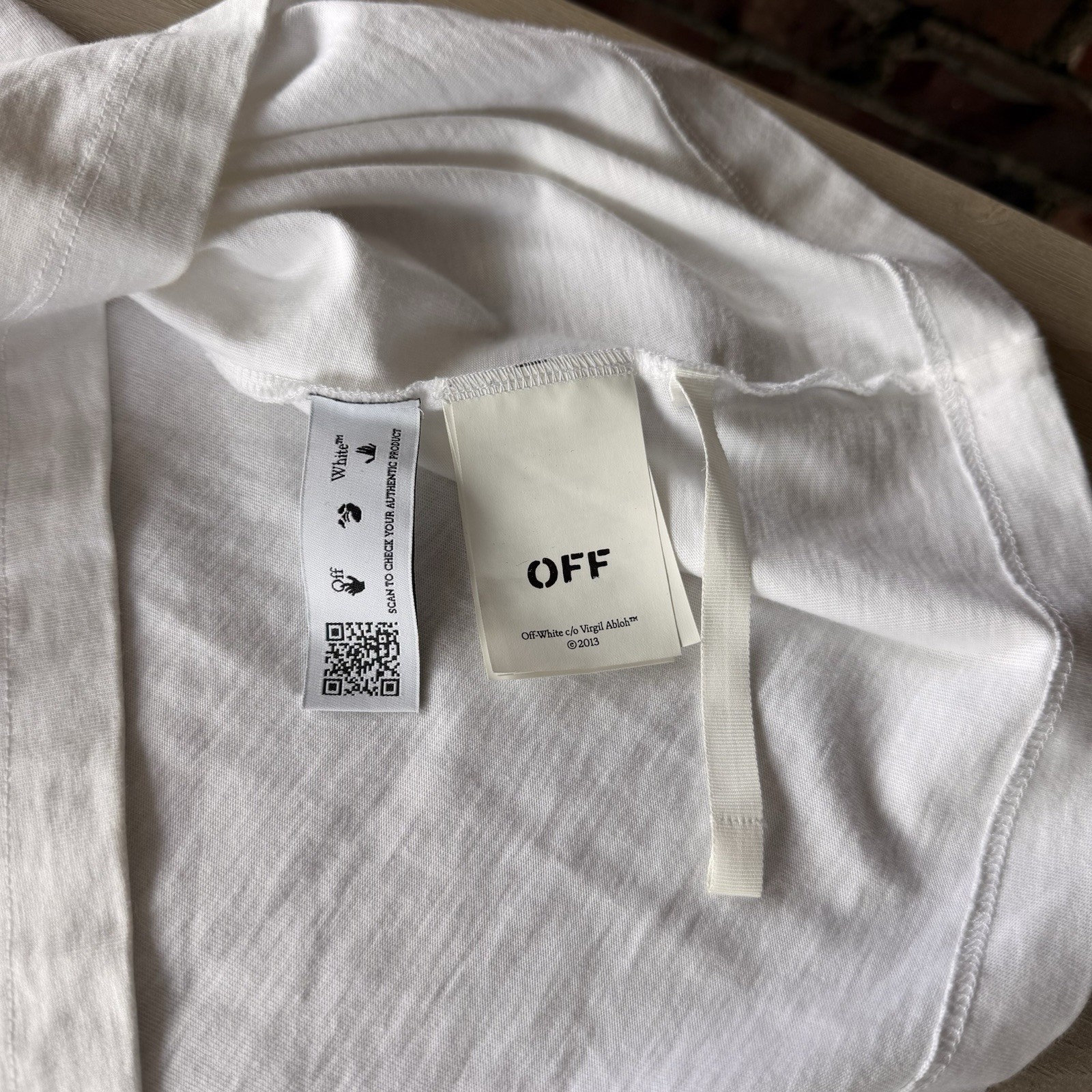 Off-White Main Label Arrows Graphic T-Shirt White Yellow Black Men’s XL Cotton gallery