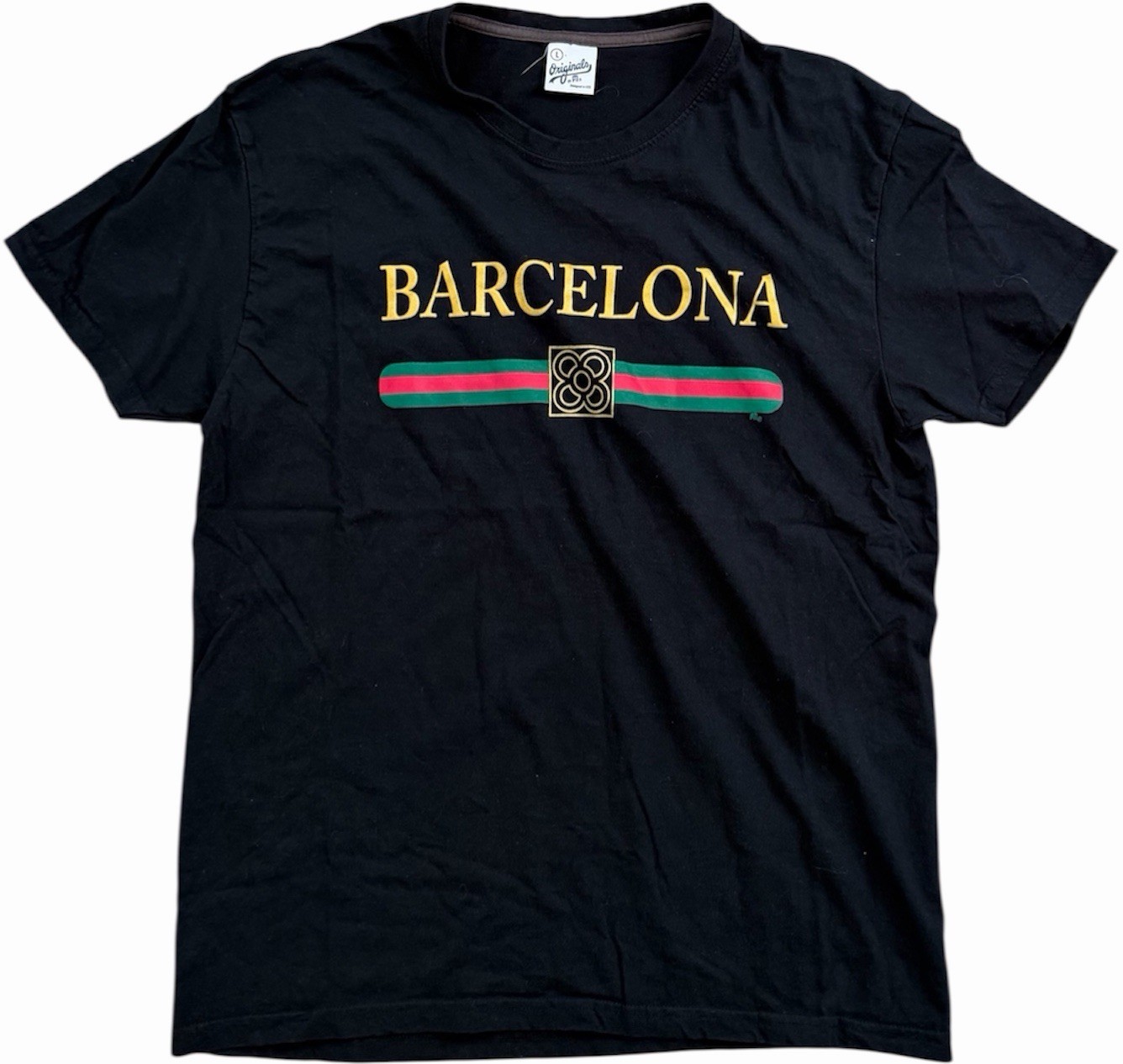 Barcelona Graphic T Shirt Large Black Gold Lettering Streetwear Travel Tee gallery