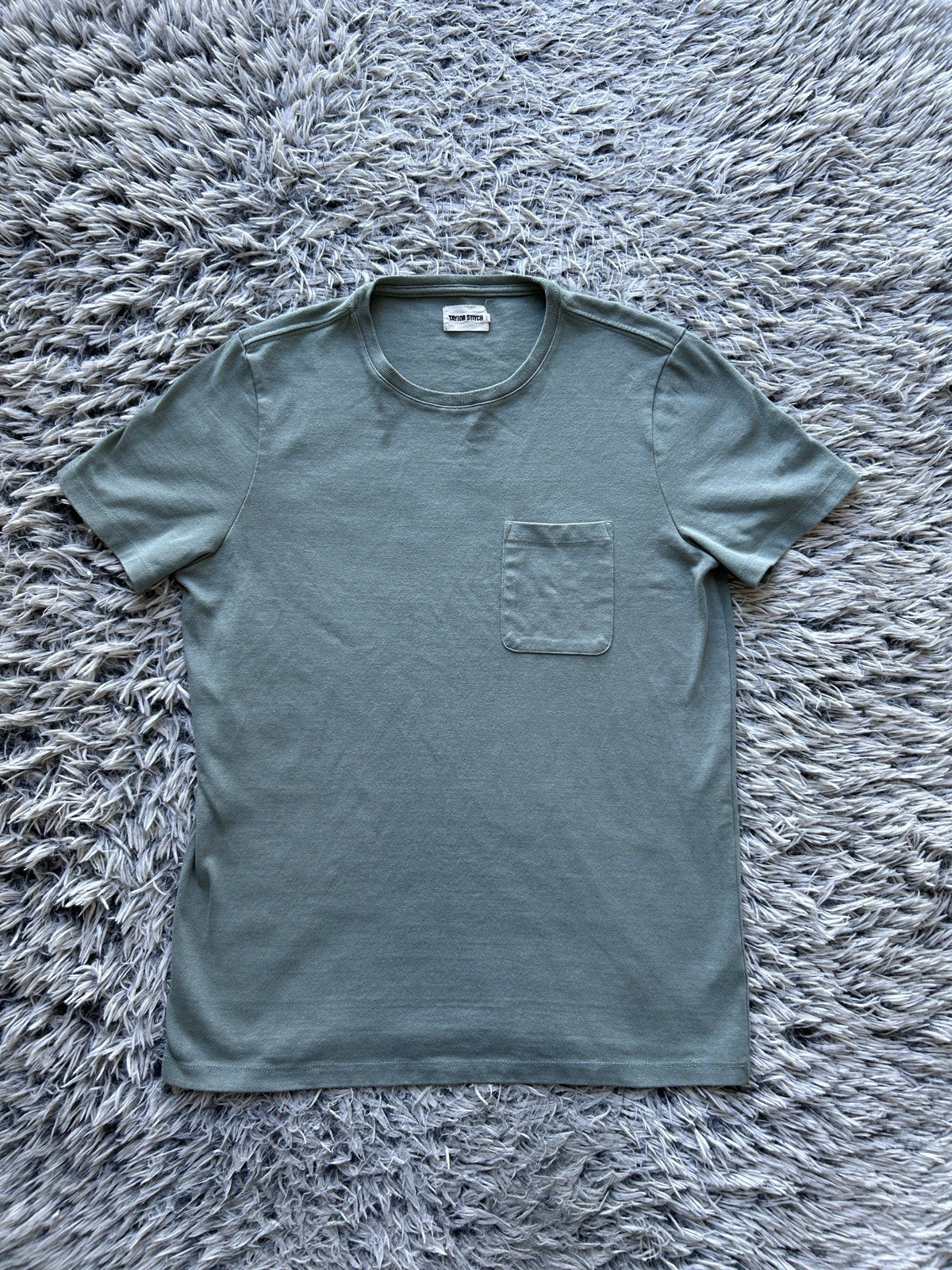 Taylor Stitch Shirt Mens Medium Green Heavy Bag Pocket Tee Short Sleeve Crewneck gallery