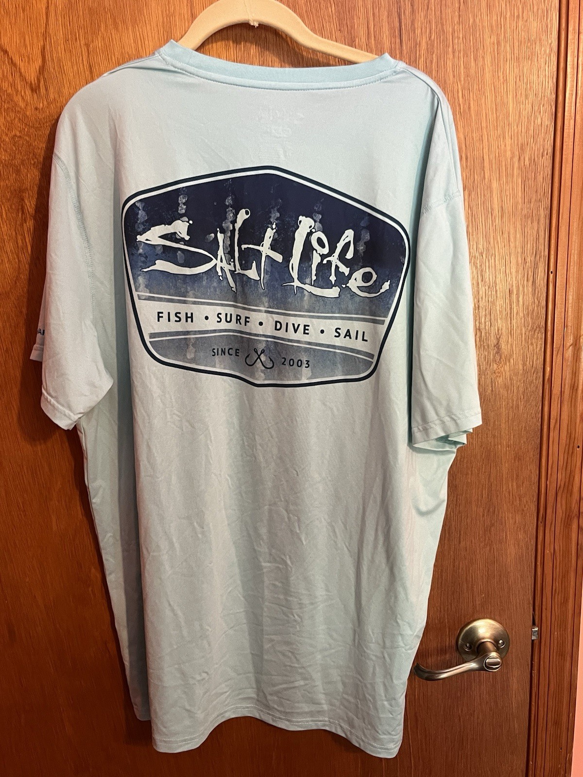 Salt Life Uvapor SLX Performance Shirt Men’s XL Short Sleeve Light Blue gallery
