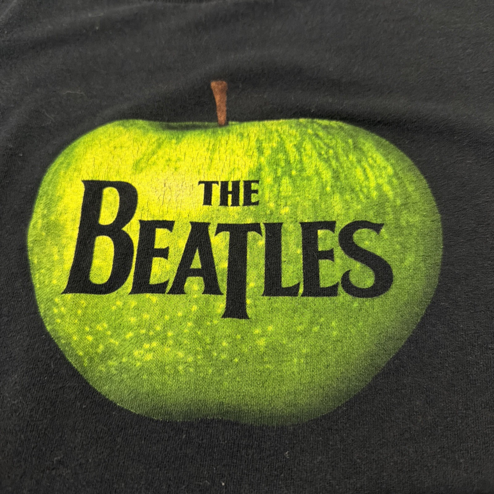 2005 The Beatles Green Apple Music Band Group Graphic Shirt Tee 2000s Medium Y2K gallery