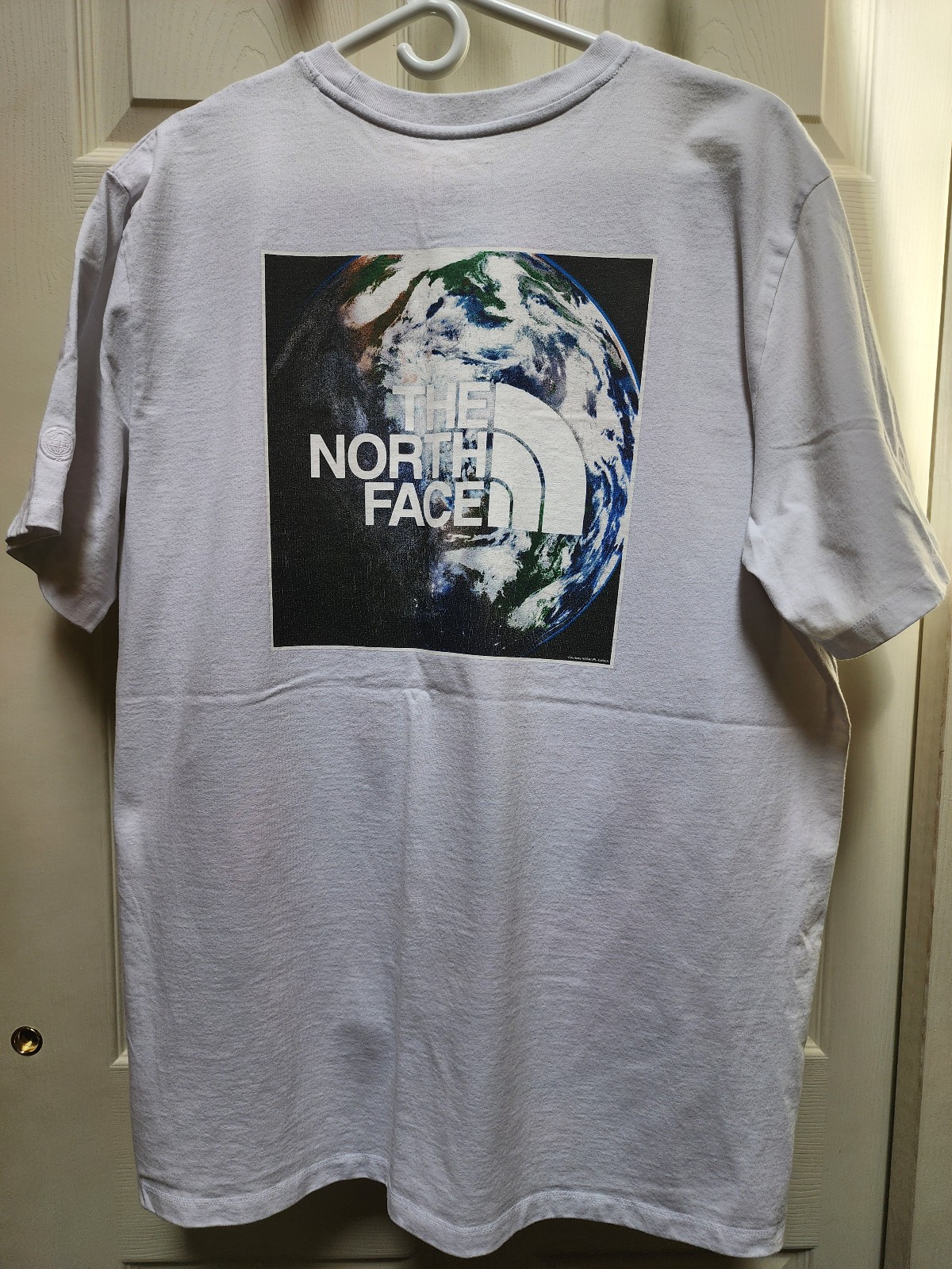 MENS SIZE XL, WHITE, THE NORTH FACE T-SHIRT, COTTON/POLYSTER, PRE-OWNED gallery