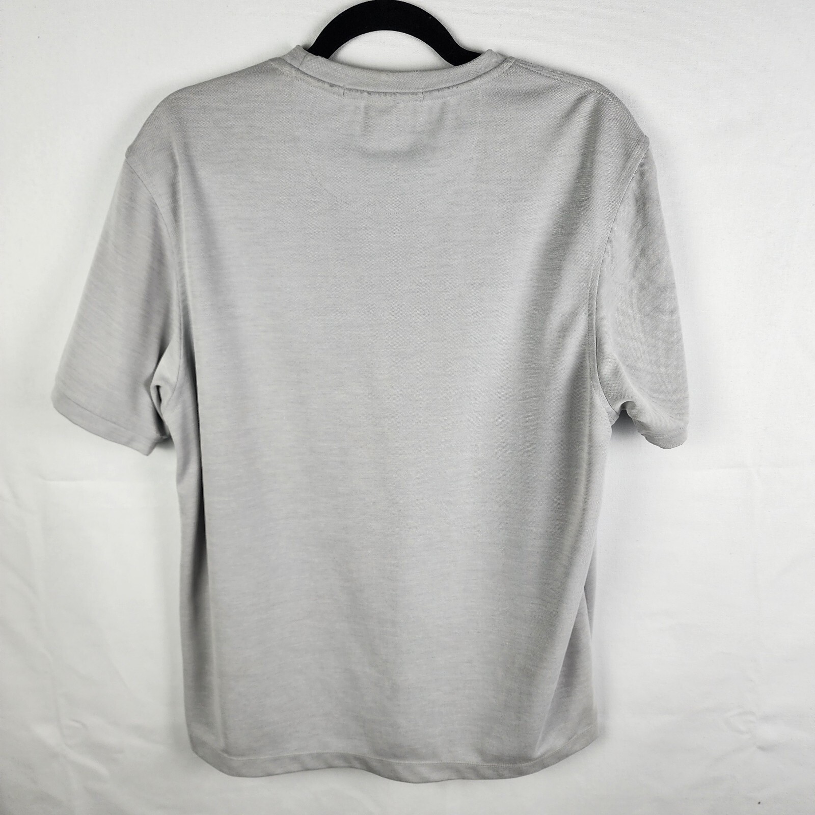 Perry Ellis Thick Short Sleeved Gray Top Size Medium gallery
