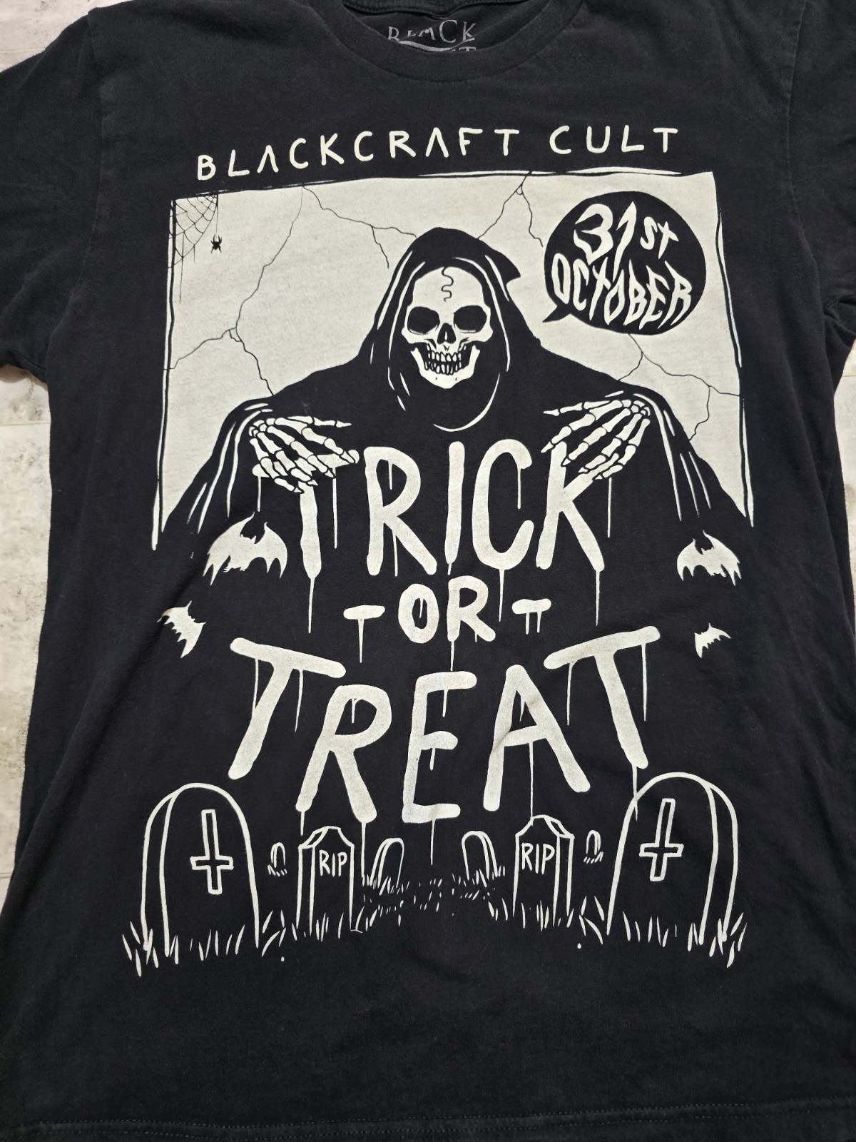 Blackcraft Cult Trick Or Treat T-Shirt Mens Sz M Black Grunge Rock Halloween gallery