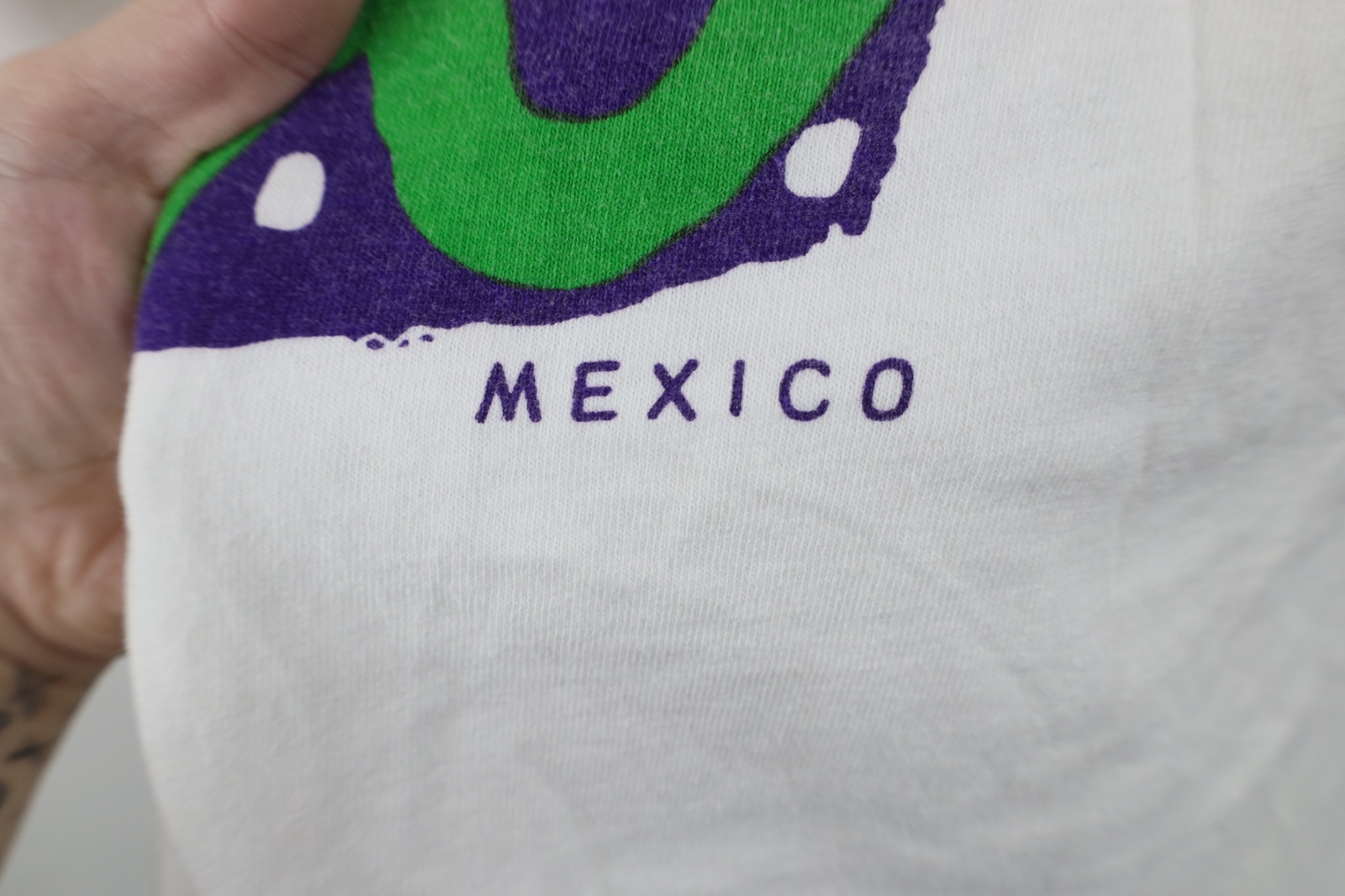Vintage 90s Y2K Streetwear Mens Large Abstract Art Fish Cozumel Mexico T-Shirt gallery
