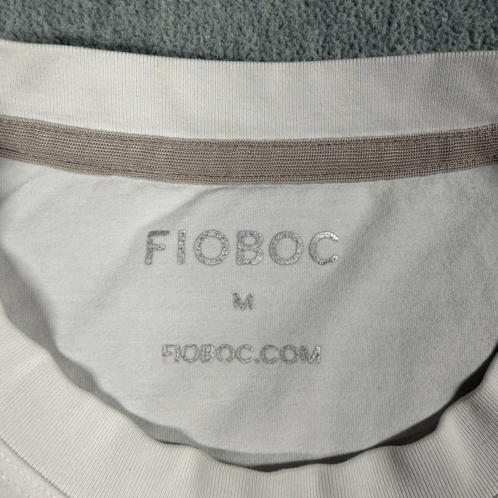 FIOBOC T-Shirt Men Medium White Solid Bamboo Cotton Crew Neck Short Sleeve Soft gallery