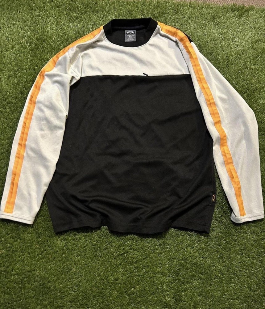 INSANE RARE SOFTWARE OAKLEY SIZE MEDIUM JERSY LONG SLEEVE GRAIL
