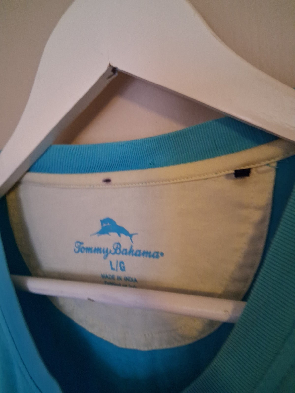 Tommy Bahama Men's L/G Blue Relax Short Sleeve Crew Neck Pocket Marlin Logo Tee gallery