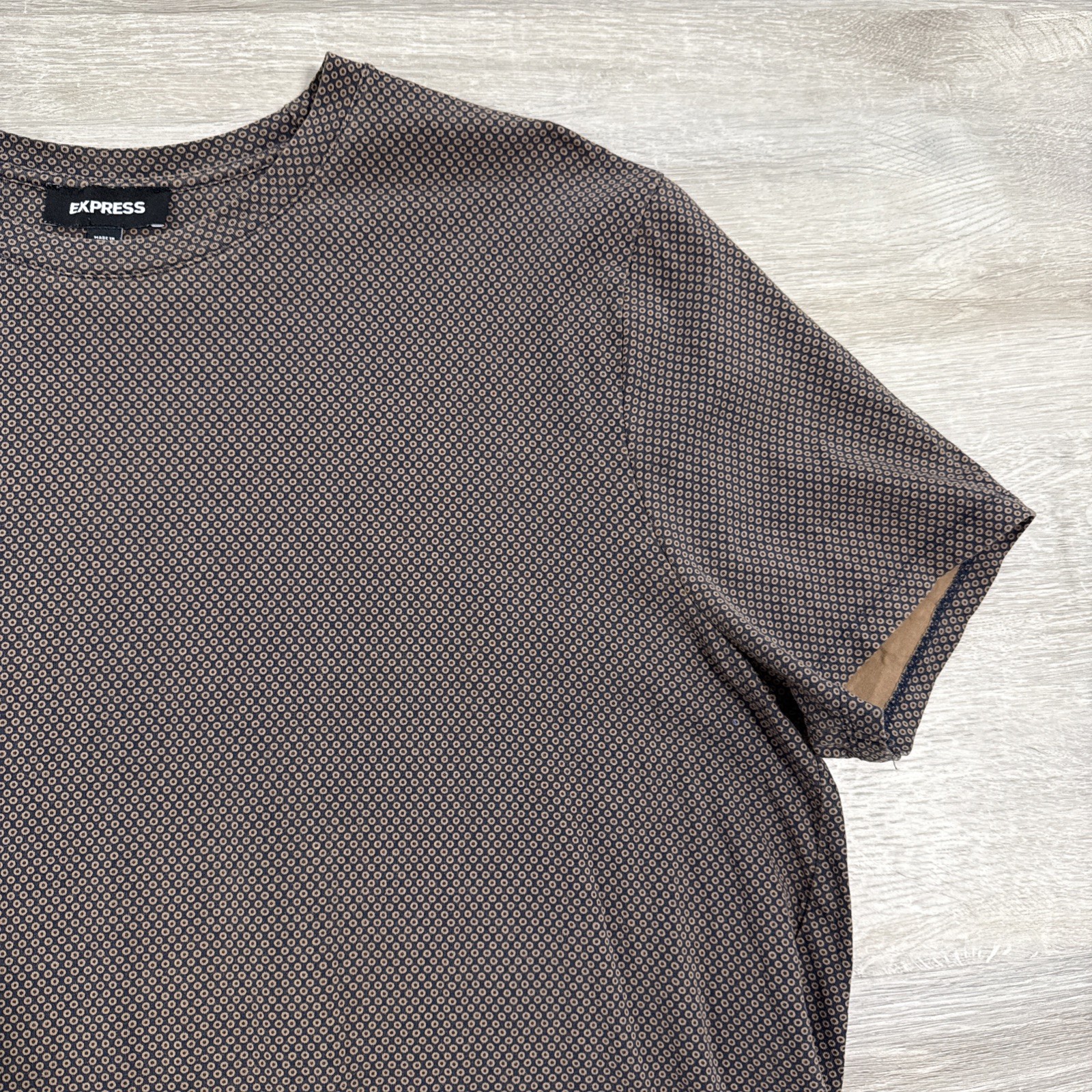 Express Shirt Men's Brown Geometric Print Stretch Cotton Spandex XL Tee gallery