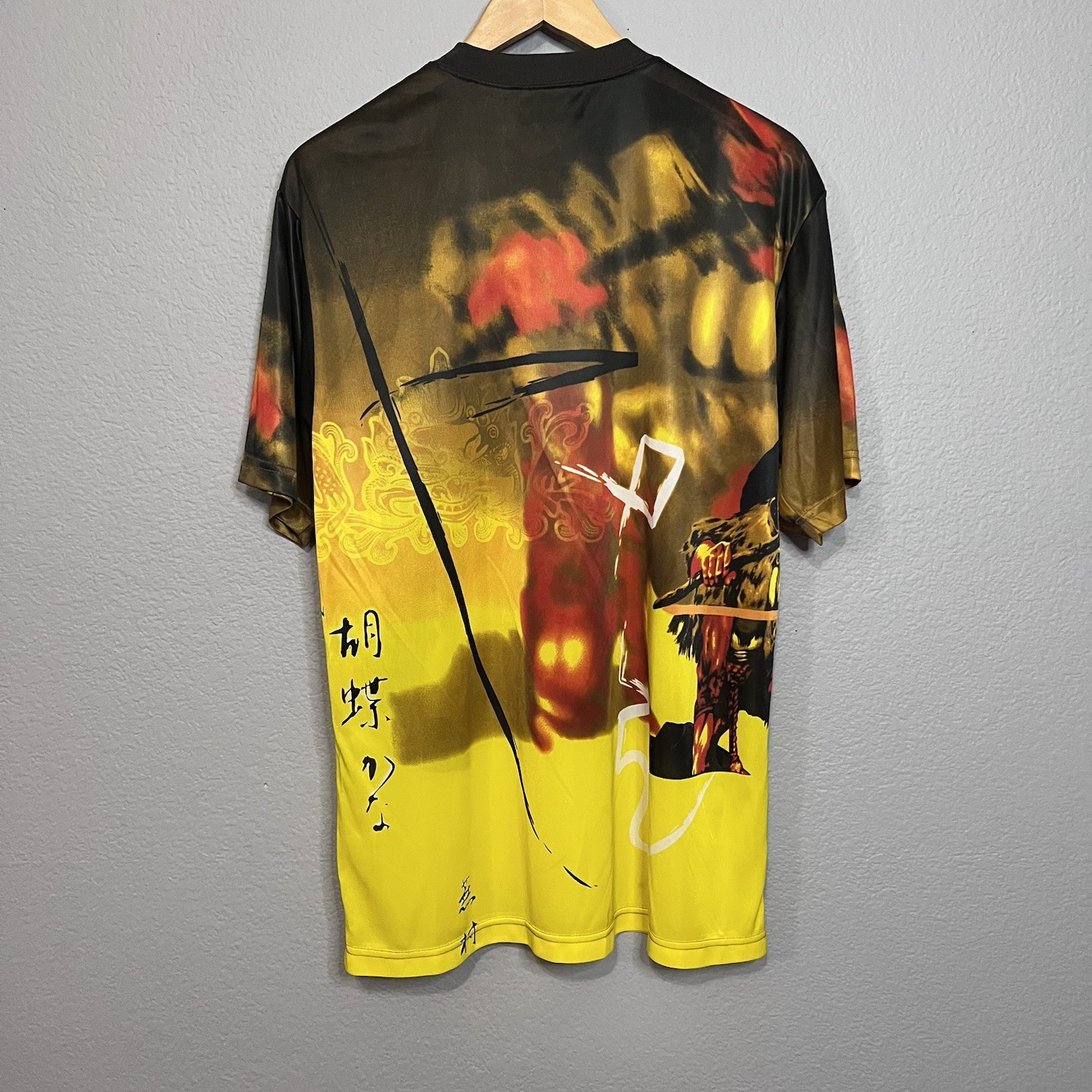 Vintage 90's no boundaries samurai warrior flames athletic T-shirt men's medium gallery
