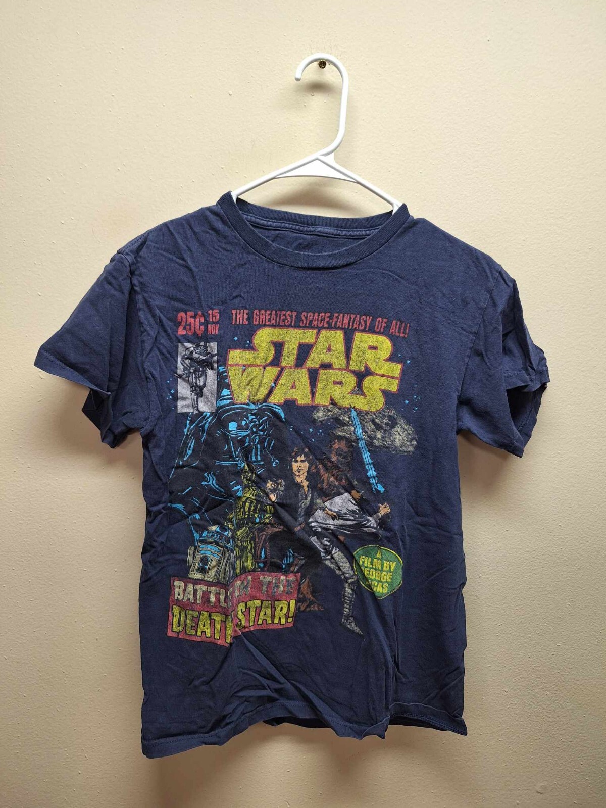 STAR WARS Battle on the Death Star Men’s Small Blue T-Shirt SHIPS WORLDWIDE