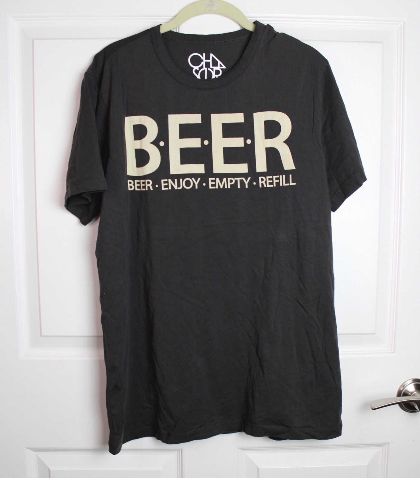 NWT Chaser Charcoal Dark Grey BEER T-Shirt Beer Enjoy Empty Refill Size Large gallery