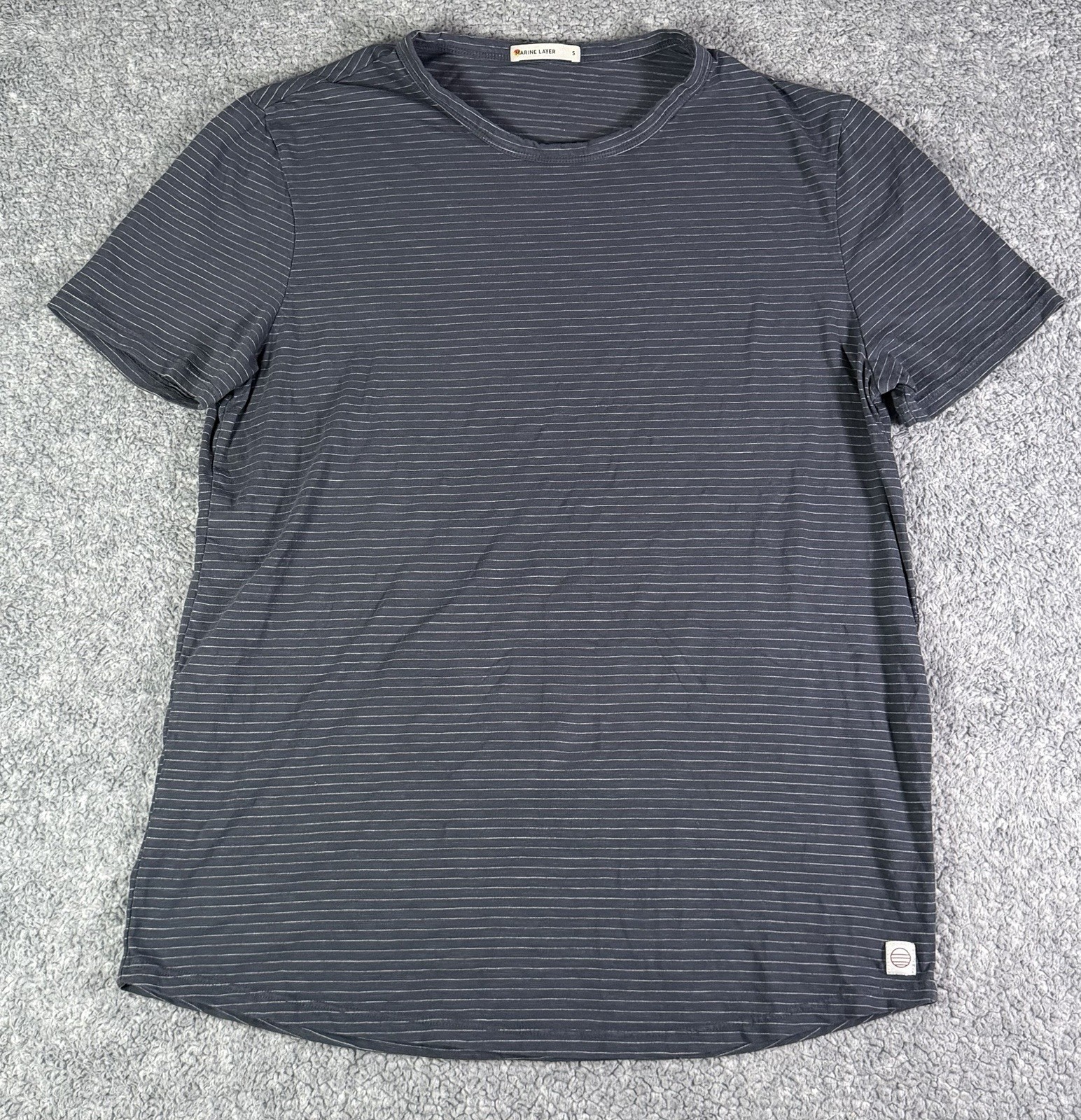 Marine Layer Men’s Small Tailored Crew Saddle Hem Stretch Blue Striped USA Made gallery