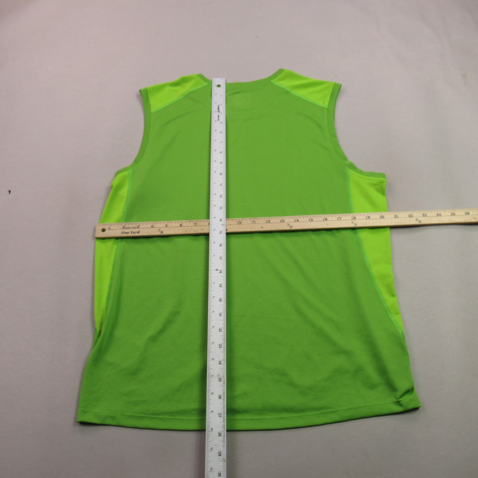 Arcteryx Shirt Mens Medium Sleeveless Crew Neck Stretch Lightweight Hiking Green gallery
