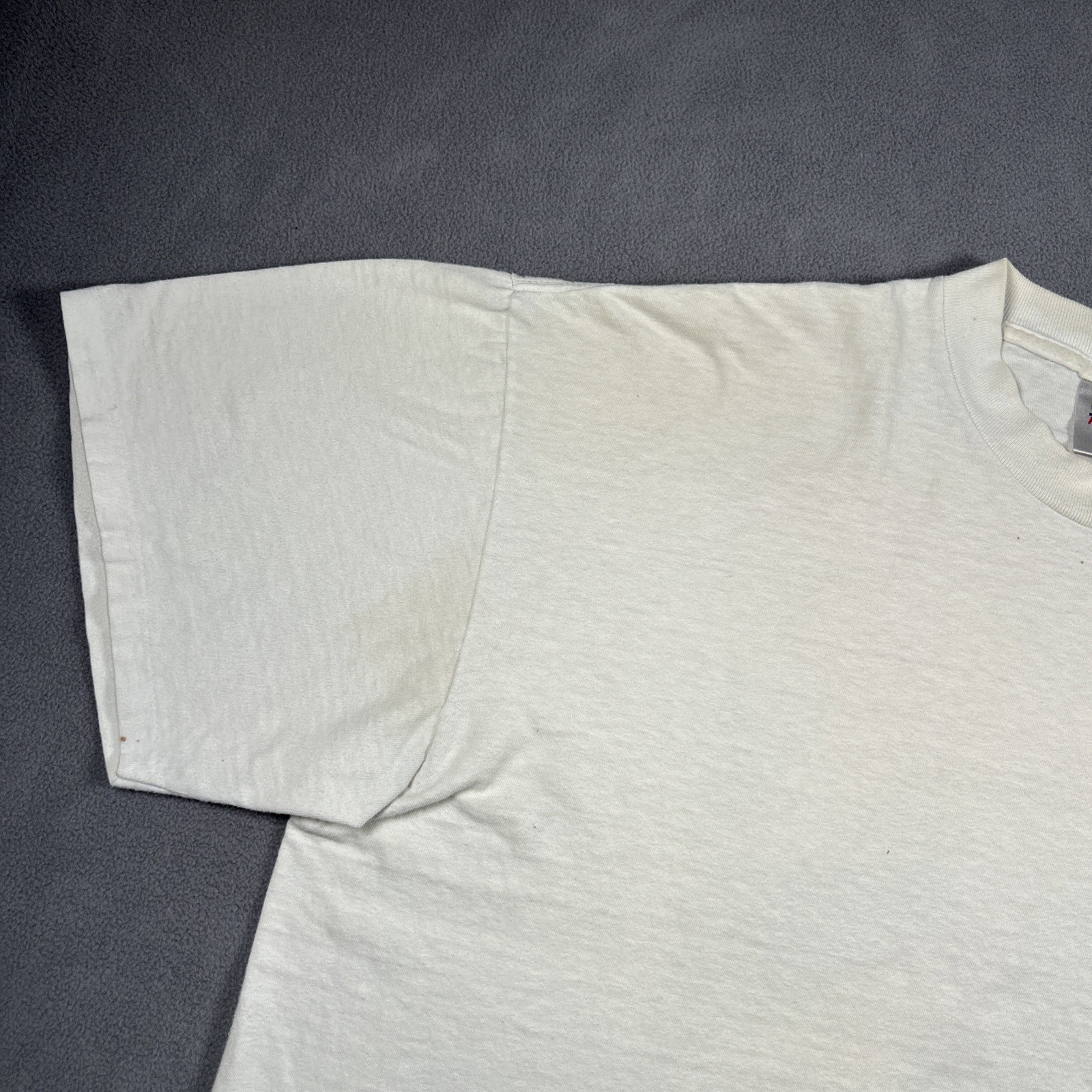 Vtg Big Johnson’s Clubs Single Stitch Short Sleeve Graphic Print T Shirt XXL gallery