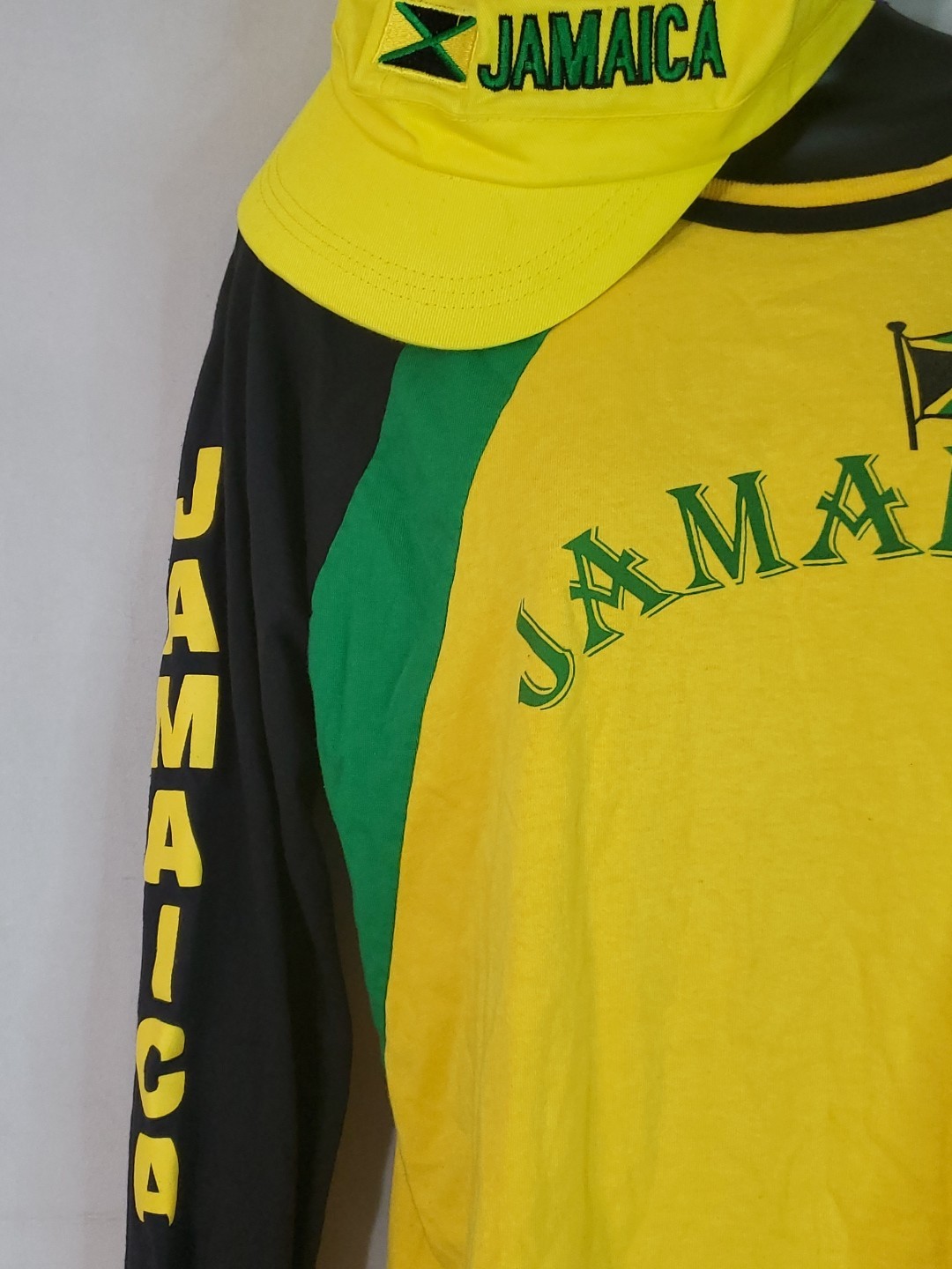 Vintage Jamaica Long Sleeve T-Shirt Men's Size Medium & Adjustable Jamaica Hat gallery