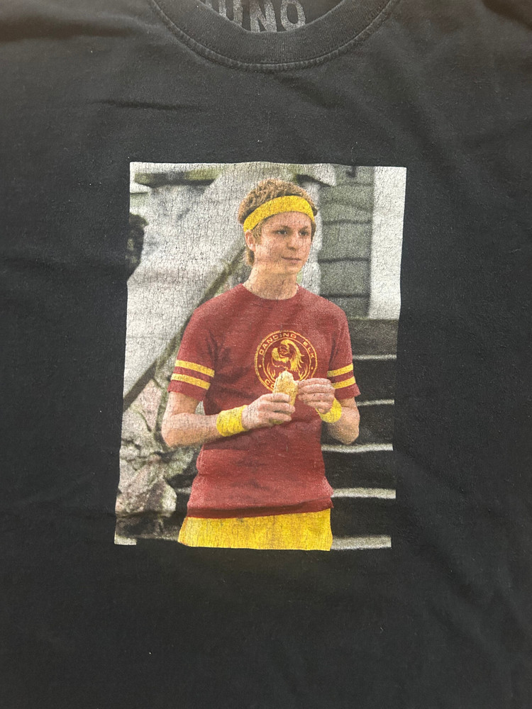 JUNO PAULIE TEE Comedy Film Actor URBAN OUTFITTERS shirt Sz XL