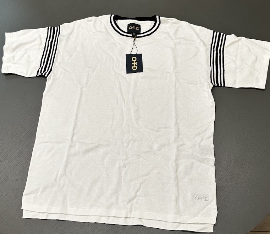 OTD Men's Knit T-Shirt White Black Striped Sleeves Contrast Trim Crew Neck M gallery