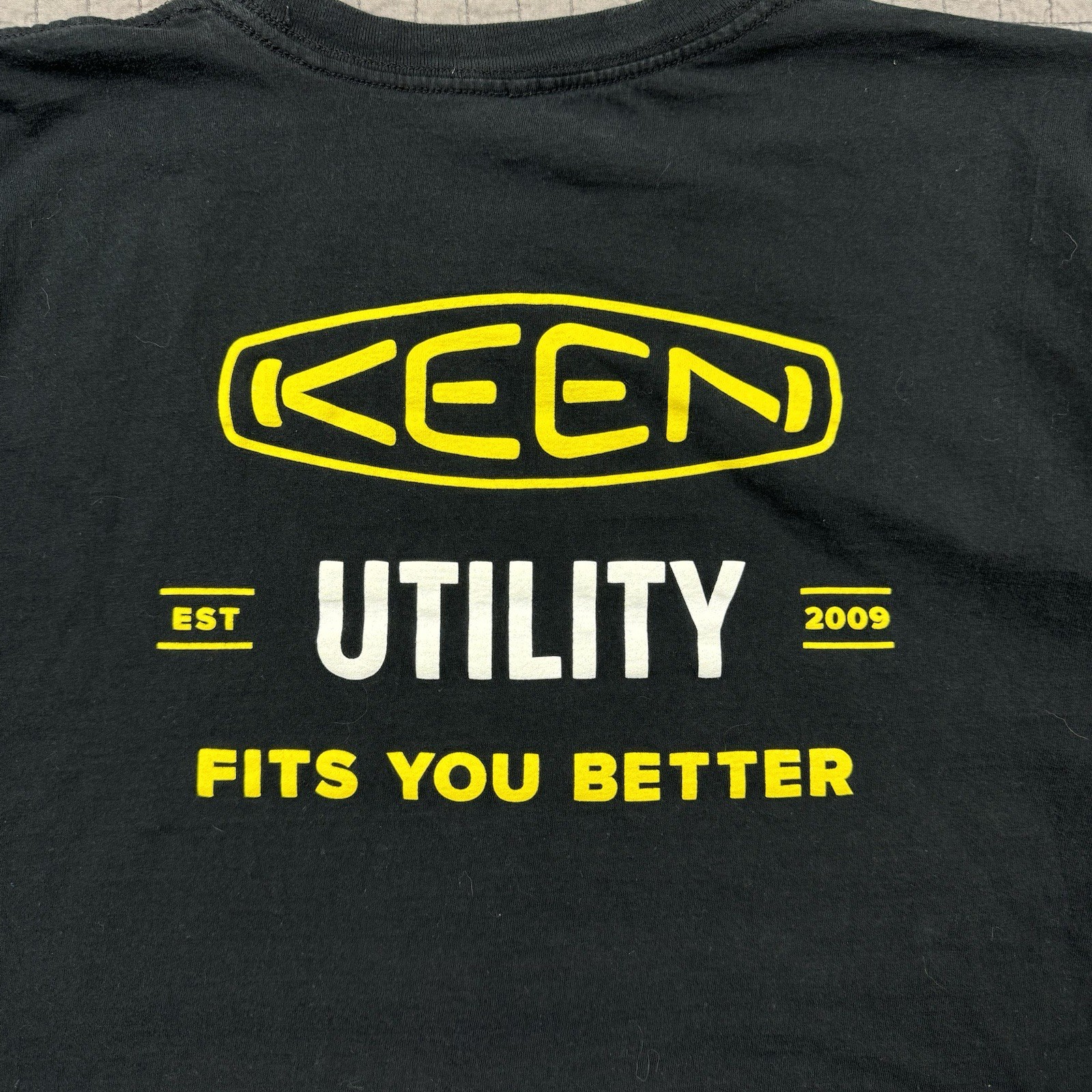 Keen Utility T Shirt Men's Medium Black Graphic Tee Outdoors Hiking Camping gallery