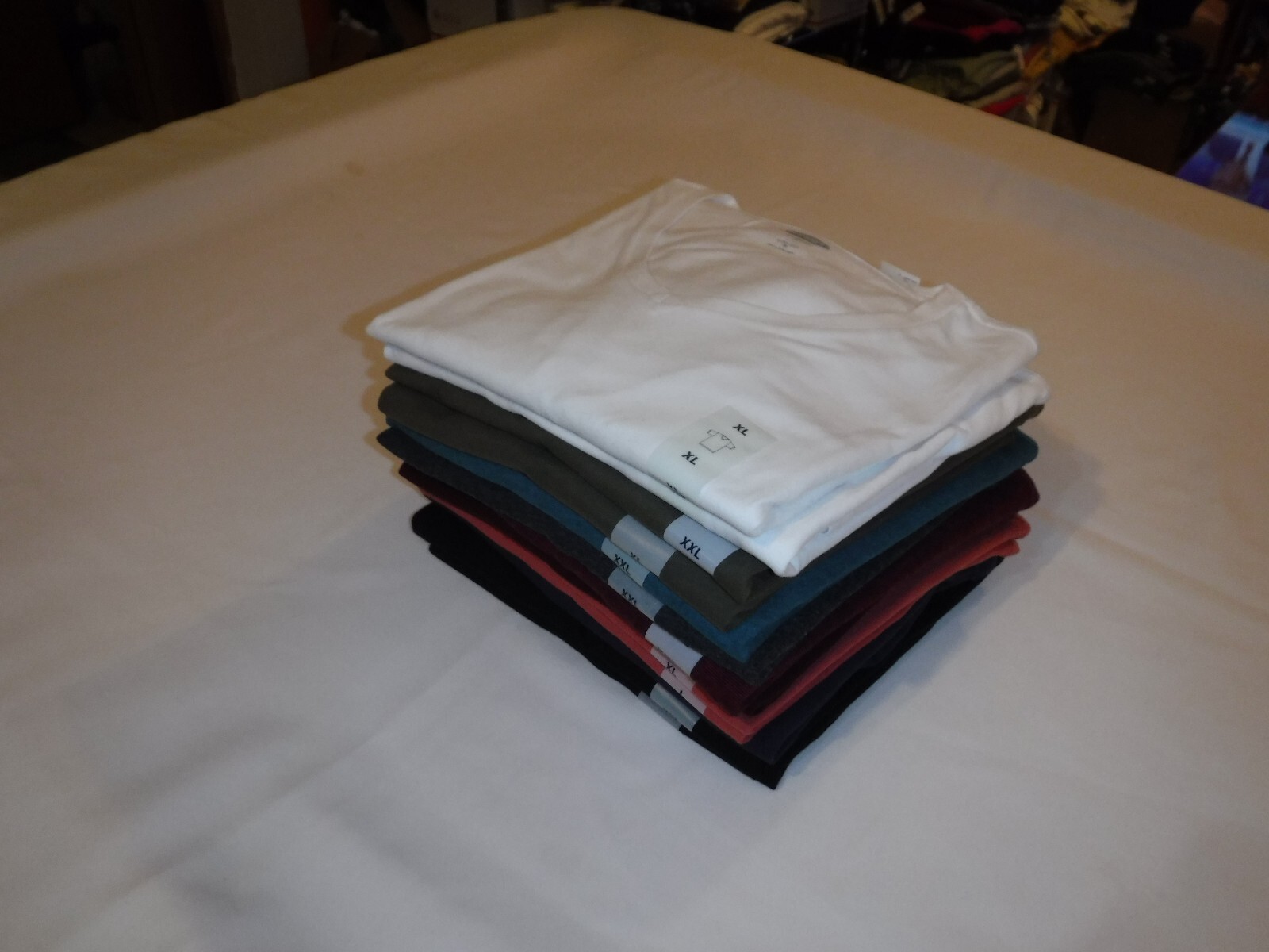 Short Sleeve Men's T-Shirts,XXL,XL,L,Old Navy Many Solid Colors NWT gallery