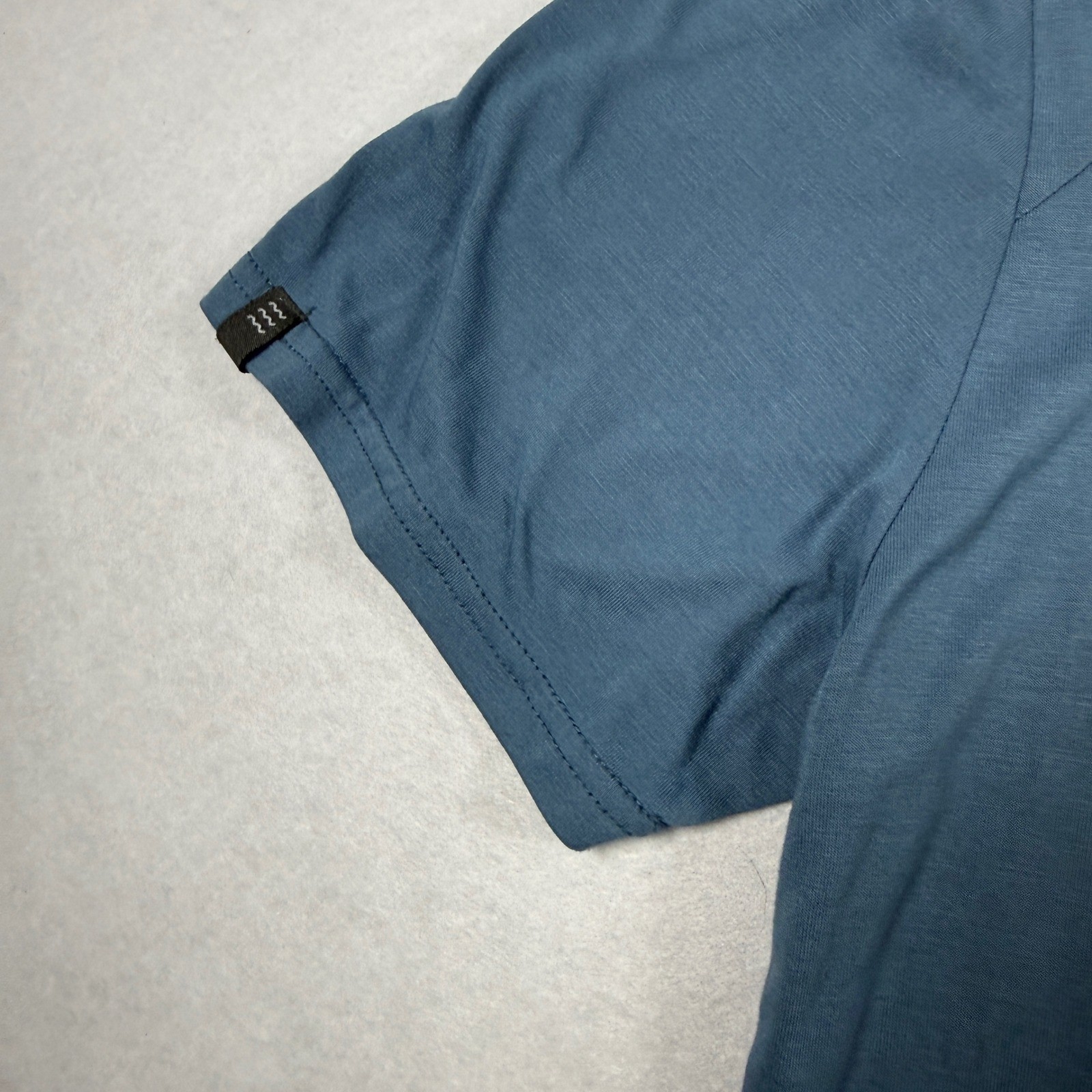 Free Fly Bamboo Tee Large Blue Raglan Short Sleeve Performance T-Shirt FF-120320 gallery