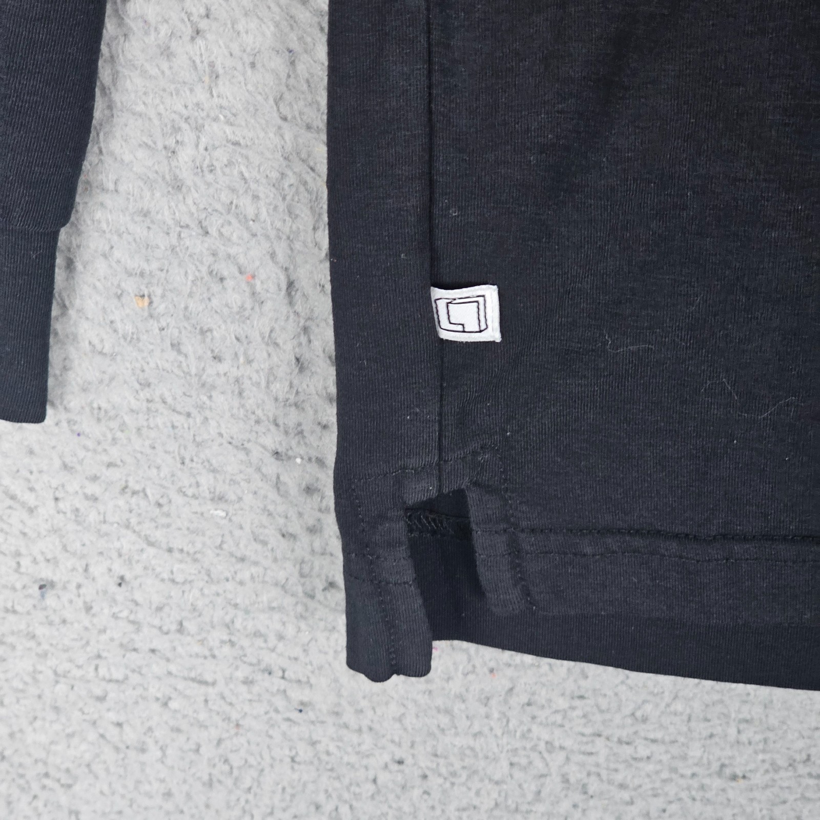 Leisure Lab Pullover T-Shirt Mens 3 Black Stretch Long Sleeve Round Neck Slit gallery