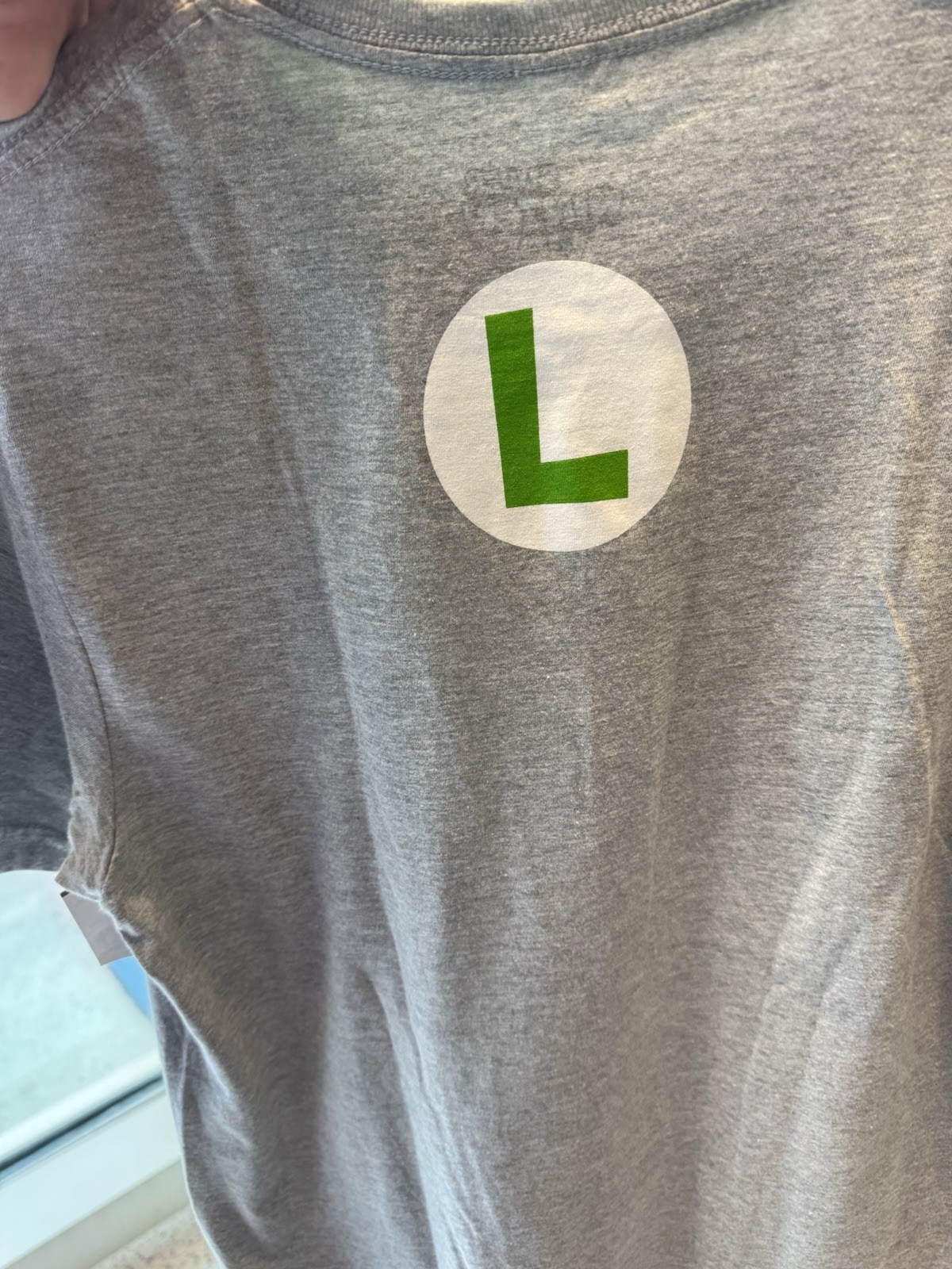Universal Studios Epic Universe Super Nintendo World Luigi Green Shirt NWT 2025 gallery