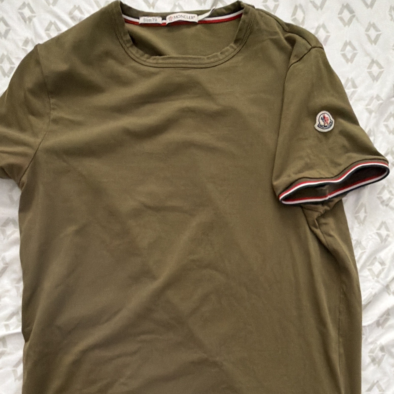Moncler Men's Slim Fit Green Crew Neck Short Sleeve Solid T-Shirt Logo, Size M gallery