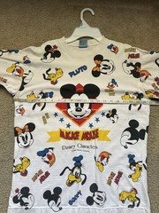 Men’s Vintage Disney Characters Mickey Mouse All Over Print T Shirt Medium/Large