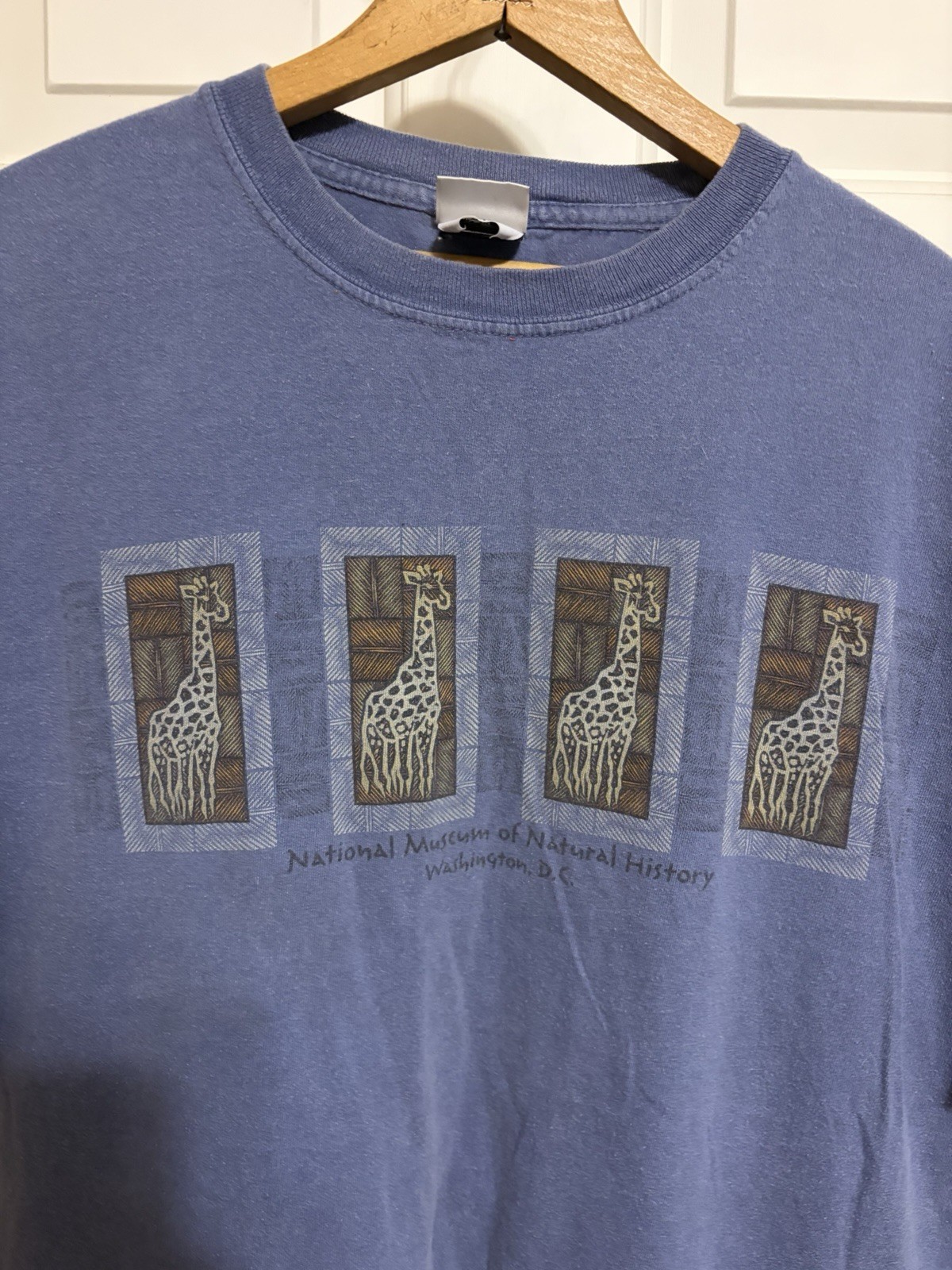 VTG Smithsonian Giraff Graphic T Shirt XL Museum Natural History Blue Tee Sz L gallery