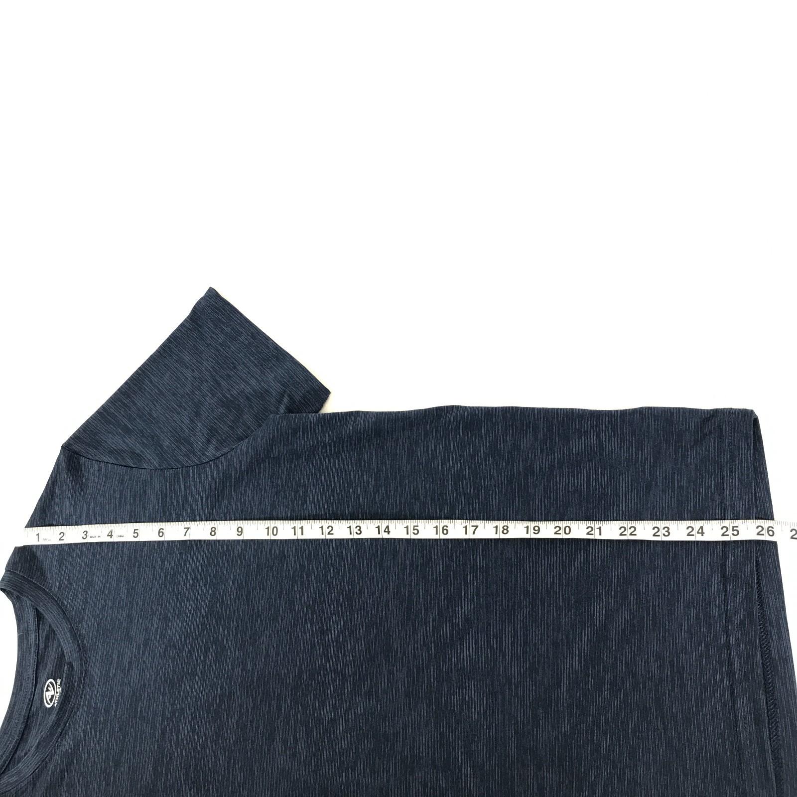 Athletic Works DriWorks Crew Neck T-Shirt Men's Small Moisture Wicking Active gallery