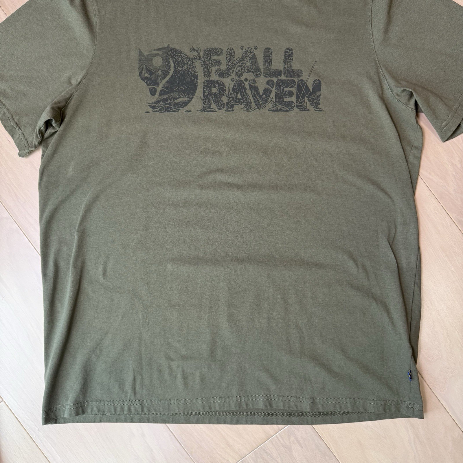Fjallraven Lush Logo Shirt XL Green Hiking Outdoors Gorpcore Sportswear gallery