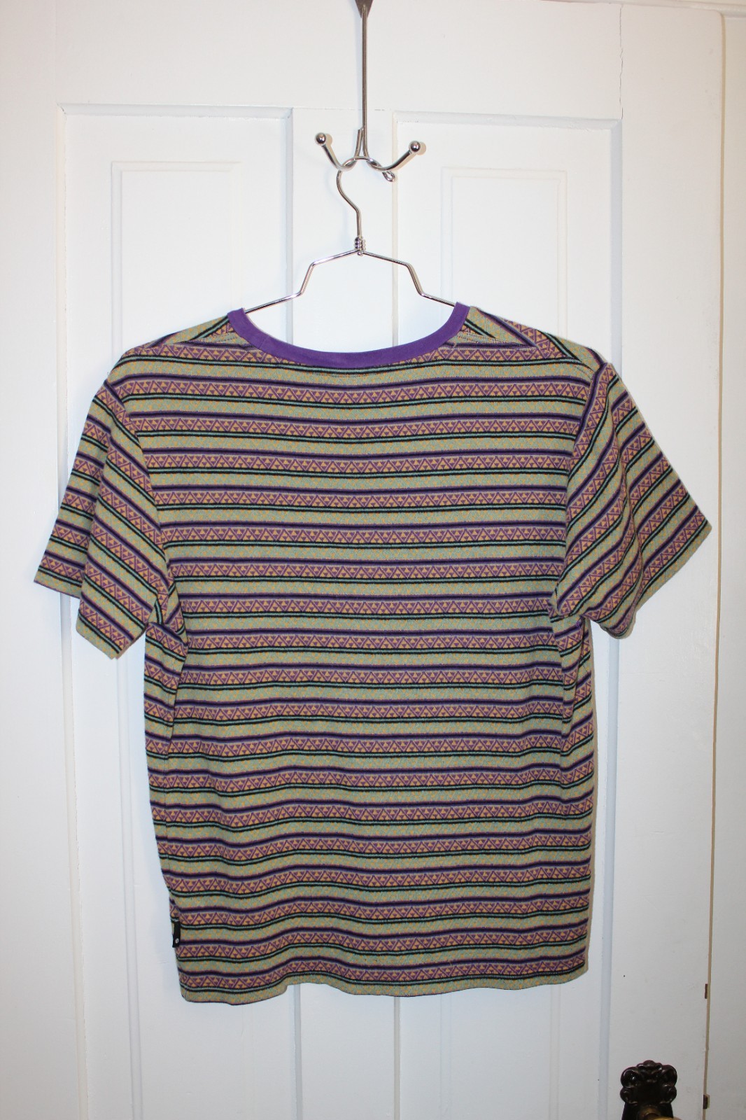 Huf Woven Stripe T-Shirt Mens Crew Neck Pullover Size MEDIUM Geometric Designs gallery
